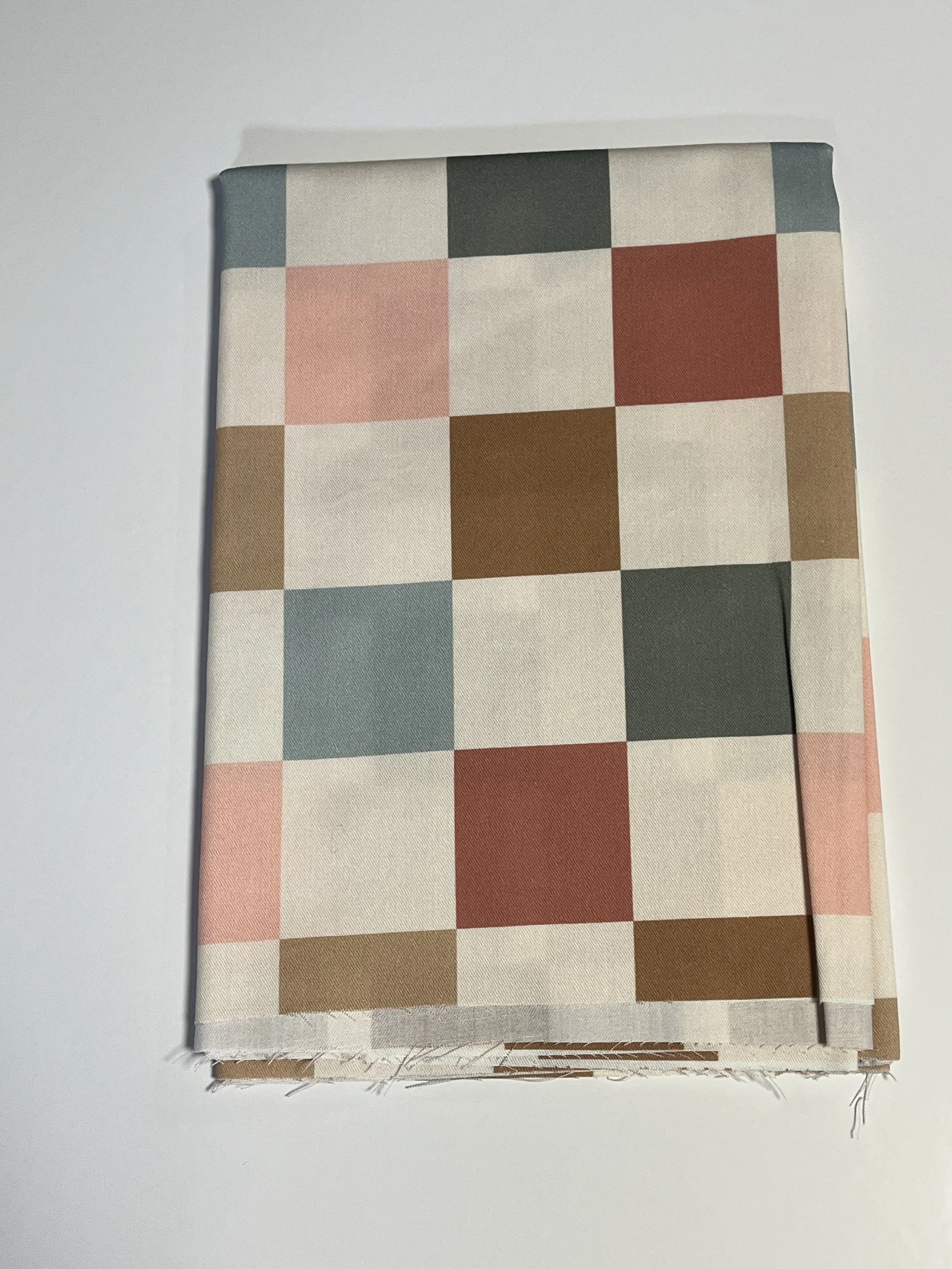 Neutral Checker MD Scale cotton twill