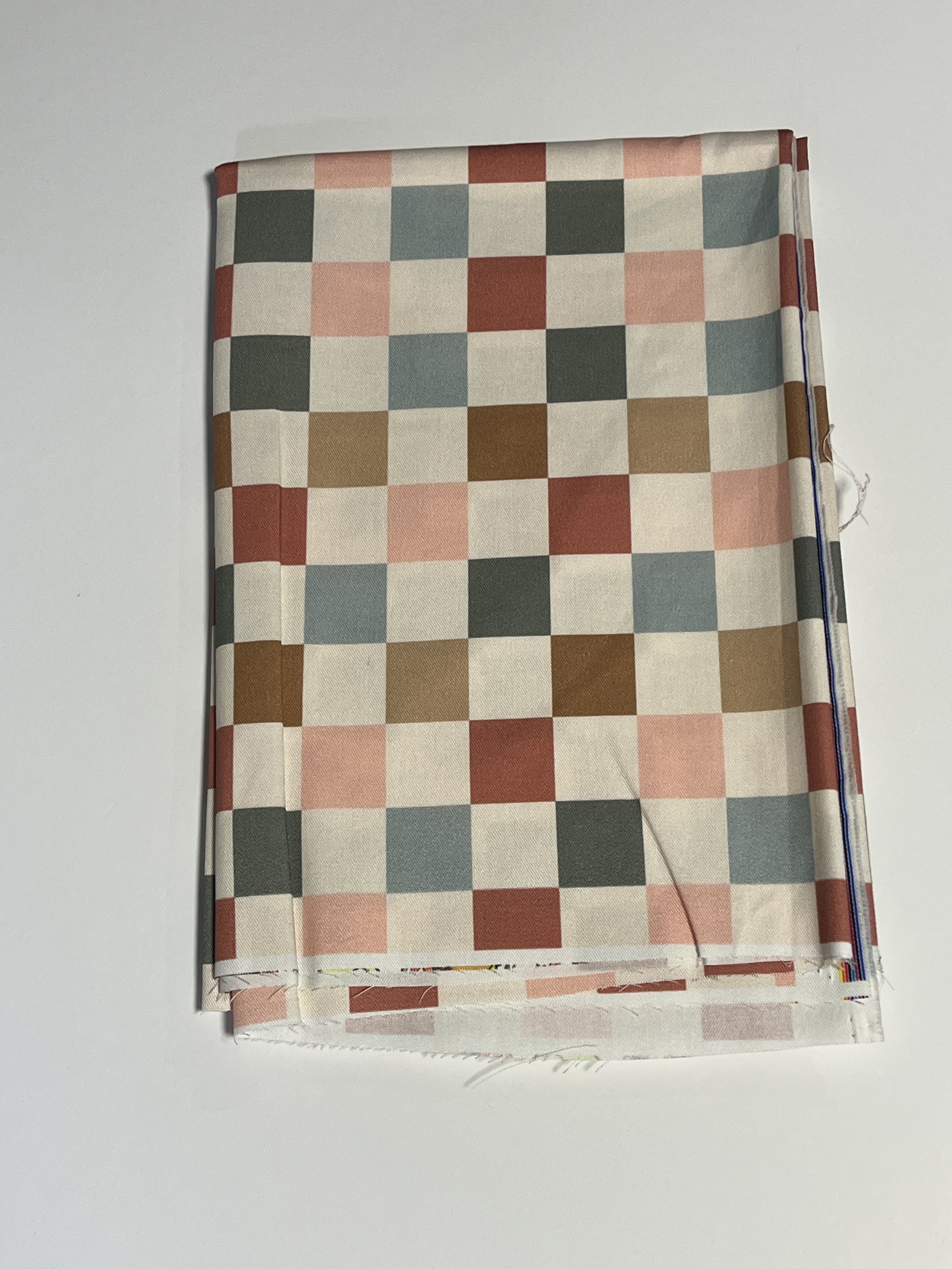 Neutral Checker SM Scale cotton twill