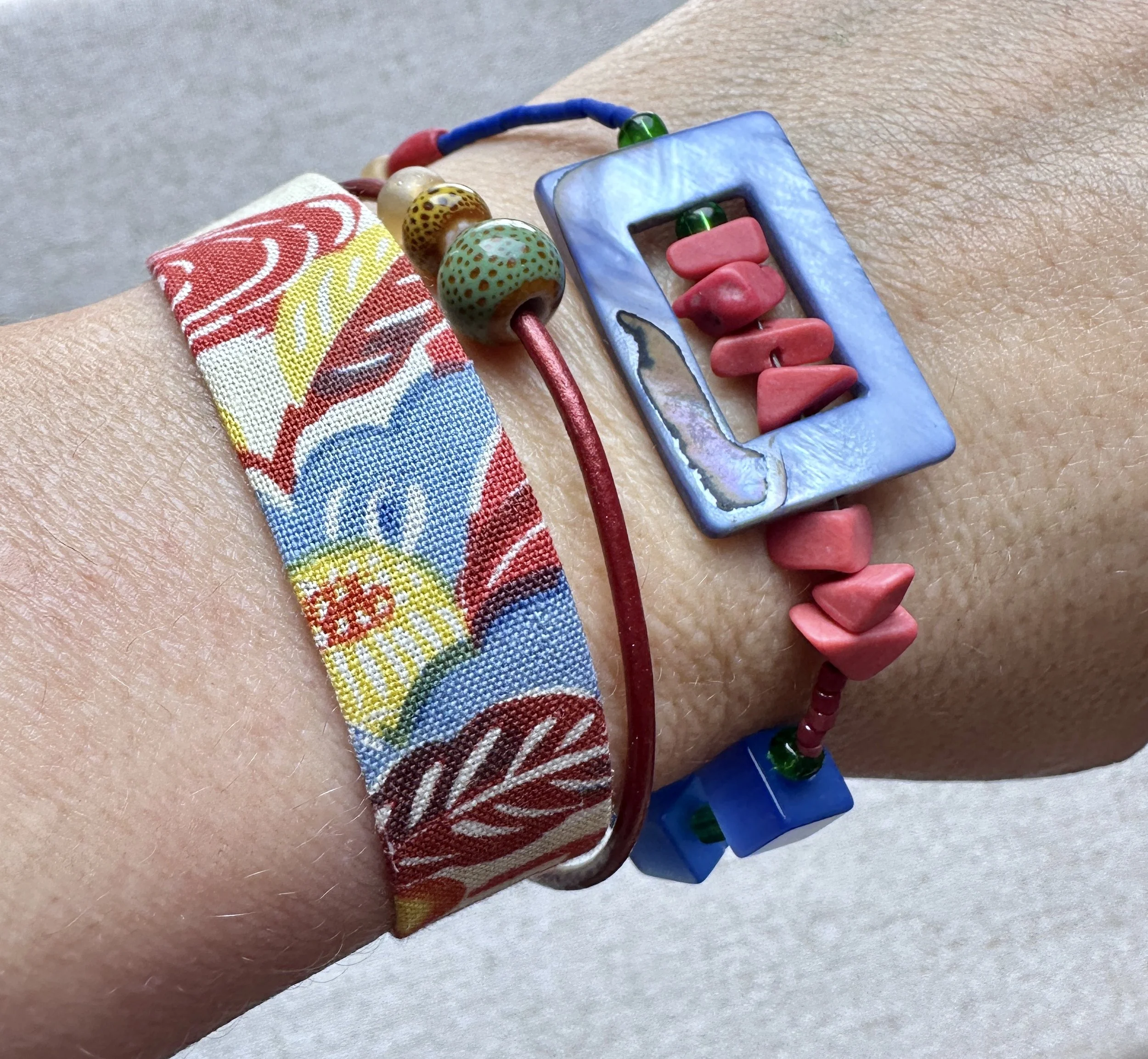 bracelet au nacre et tissu japonais