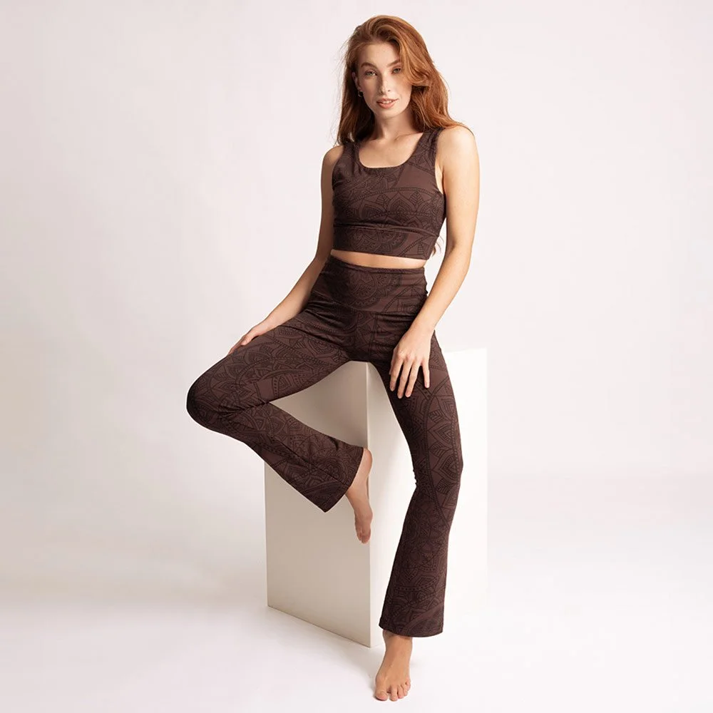 Yogahose-Guna-Braun-1.jpg