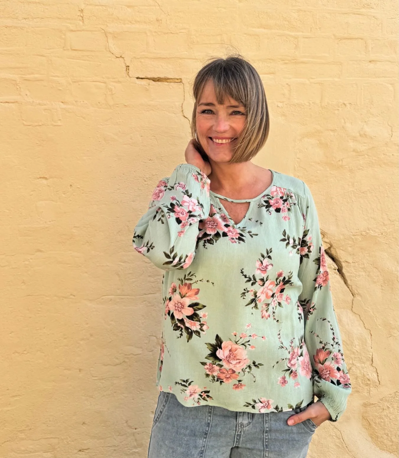 Martine Blouse i Mint Rose Print🌷
Hvor nydelig 😍