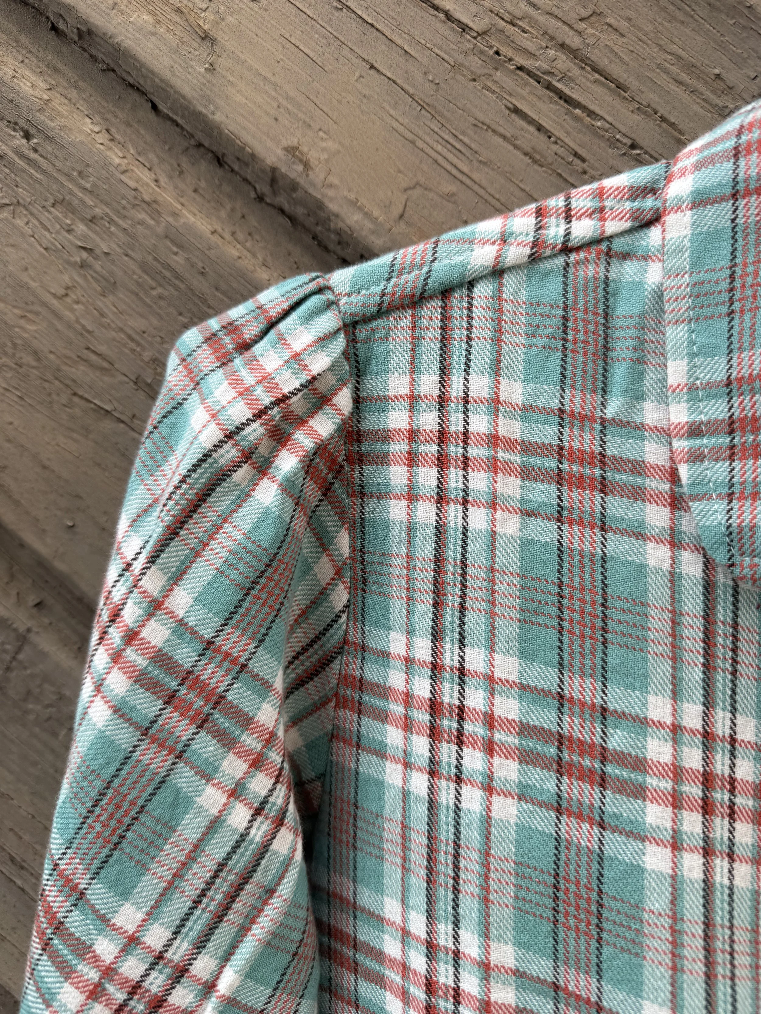 Pixie Shirt detalj.jpeg