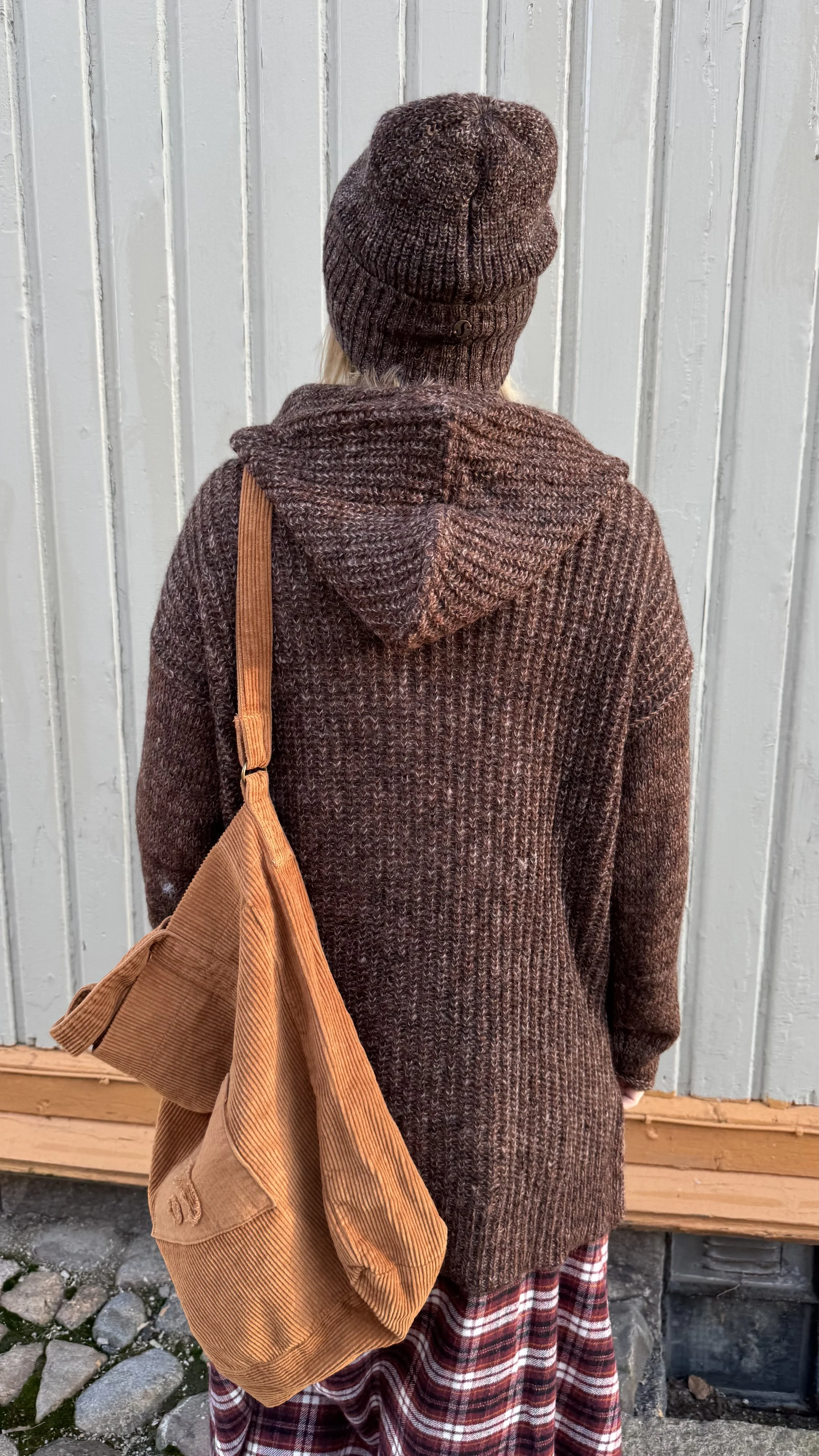 Hedda Sweater Sister Soul .jpeg