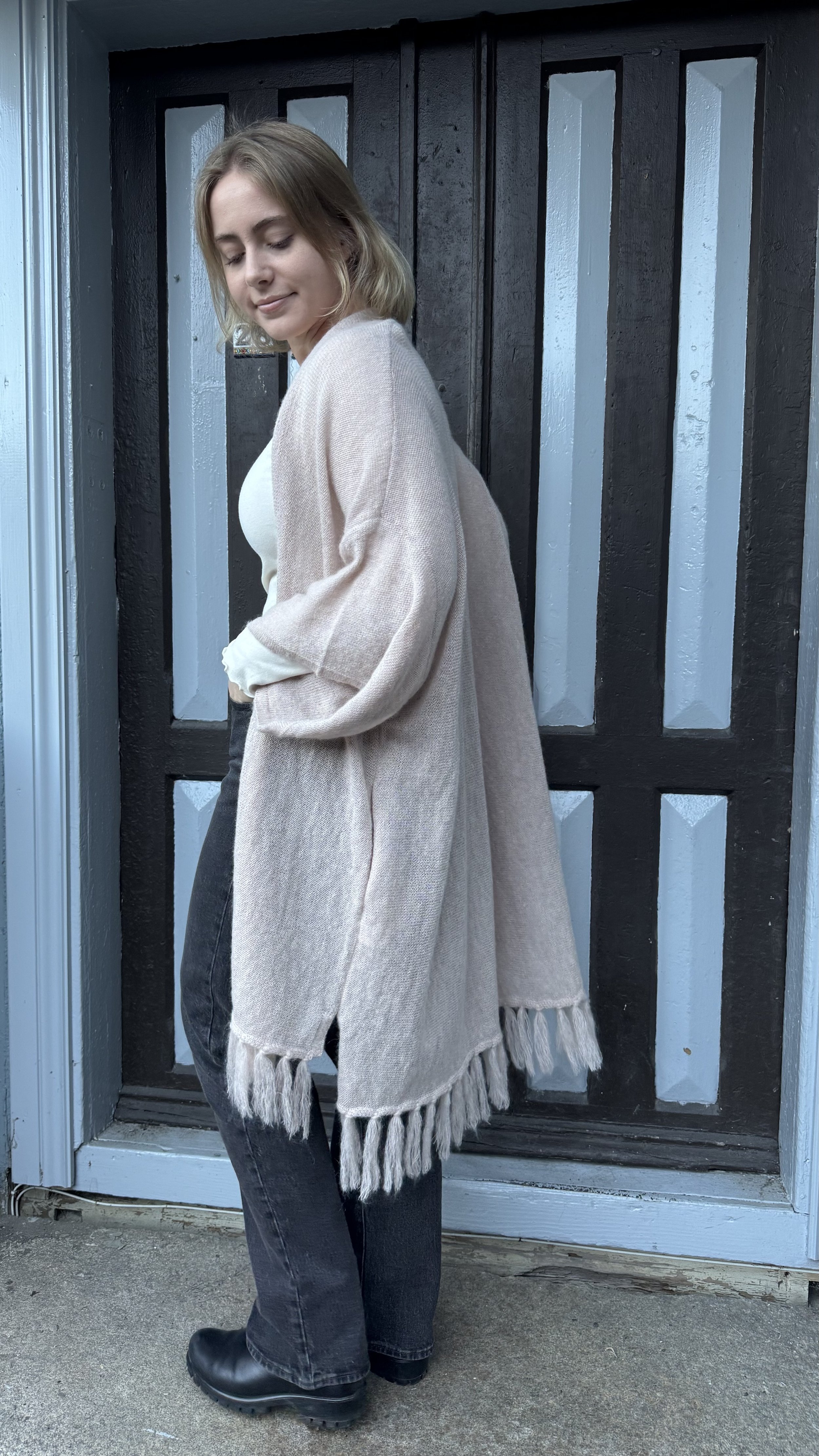 Ravn ponchojakke .jpeg