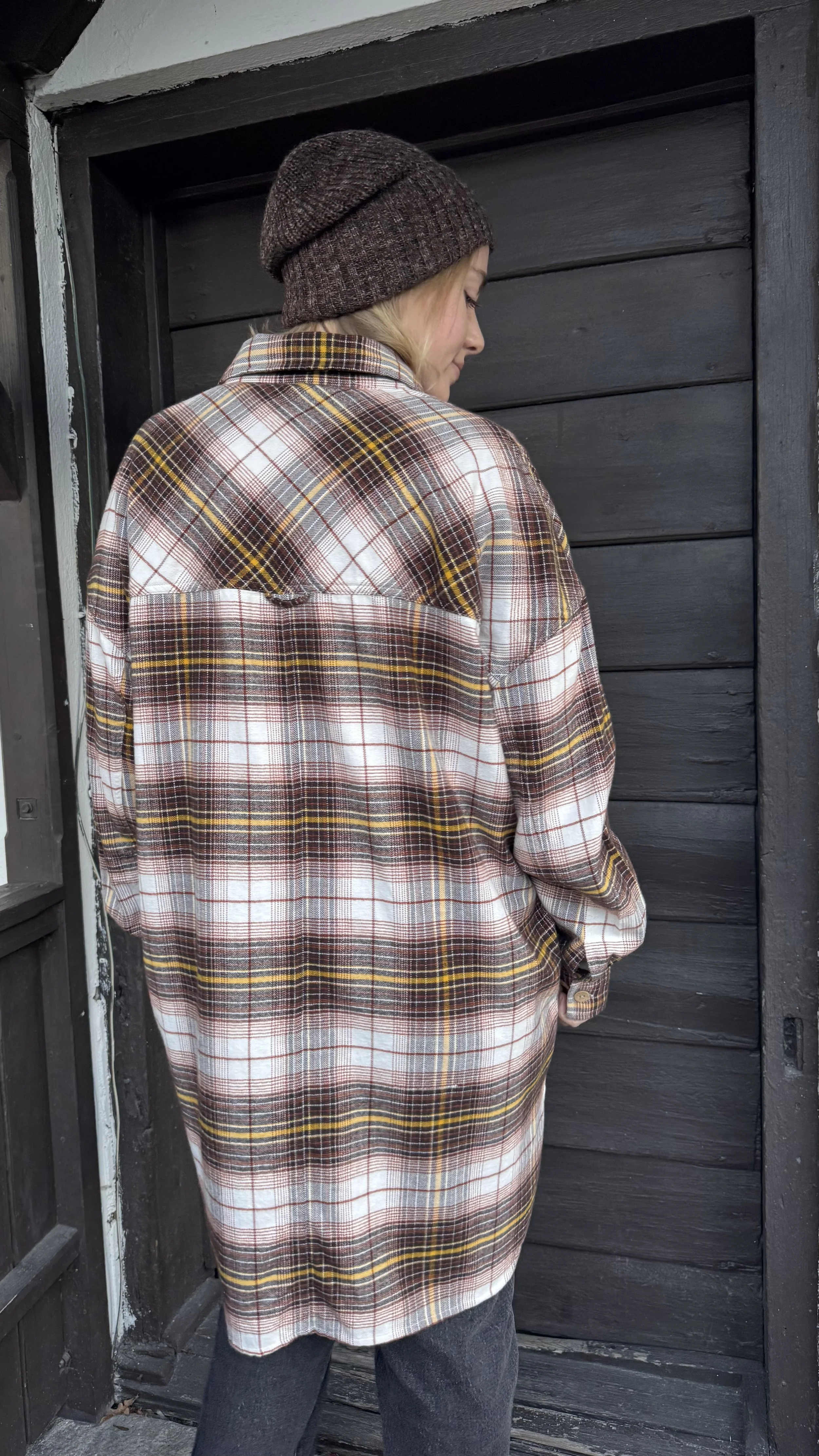 Rutet storskjorte frg brun.jpeg