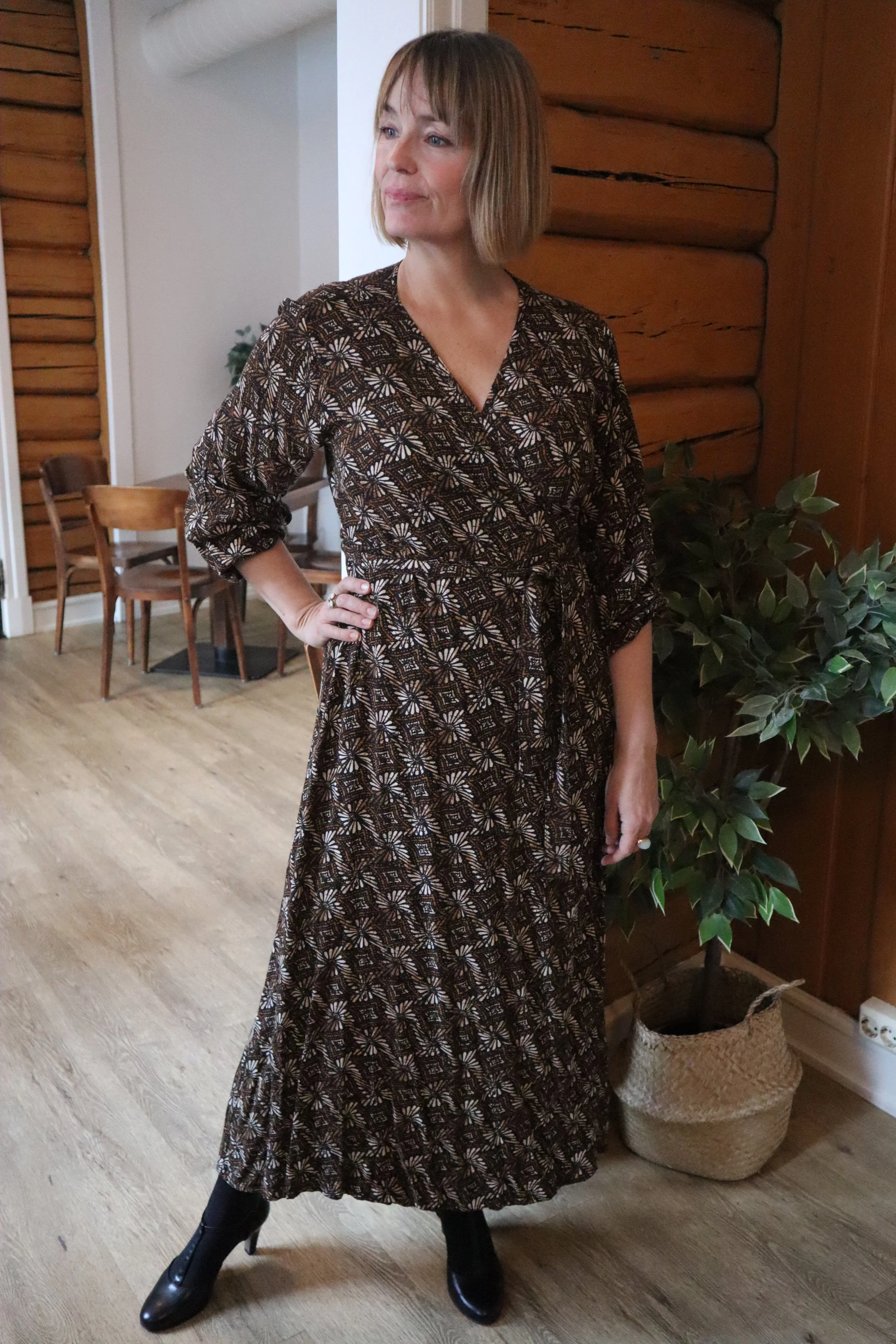 Moonlight wrapdress 8.JPG