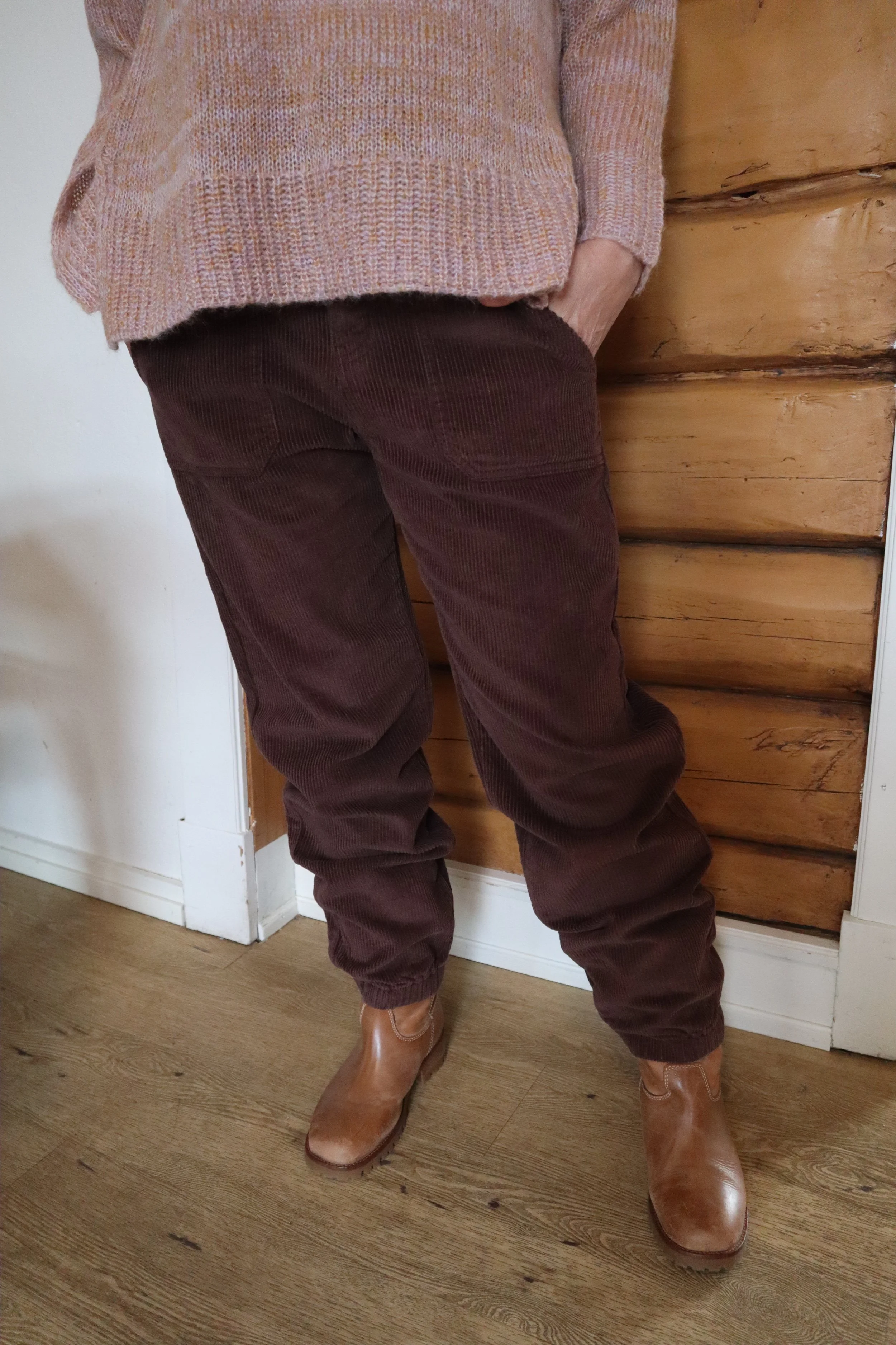 Anette Pant cord frg brun.JPG