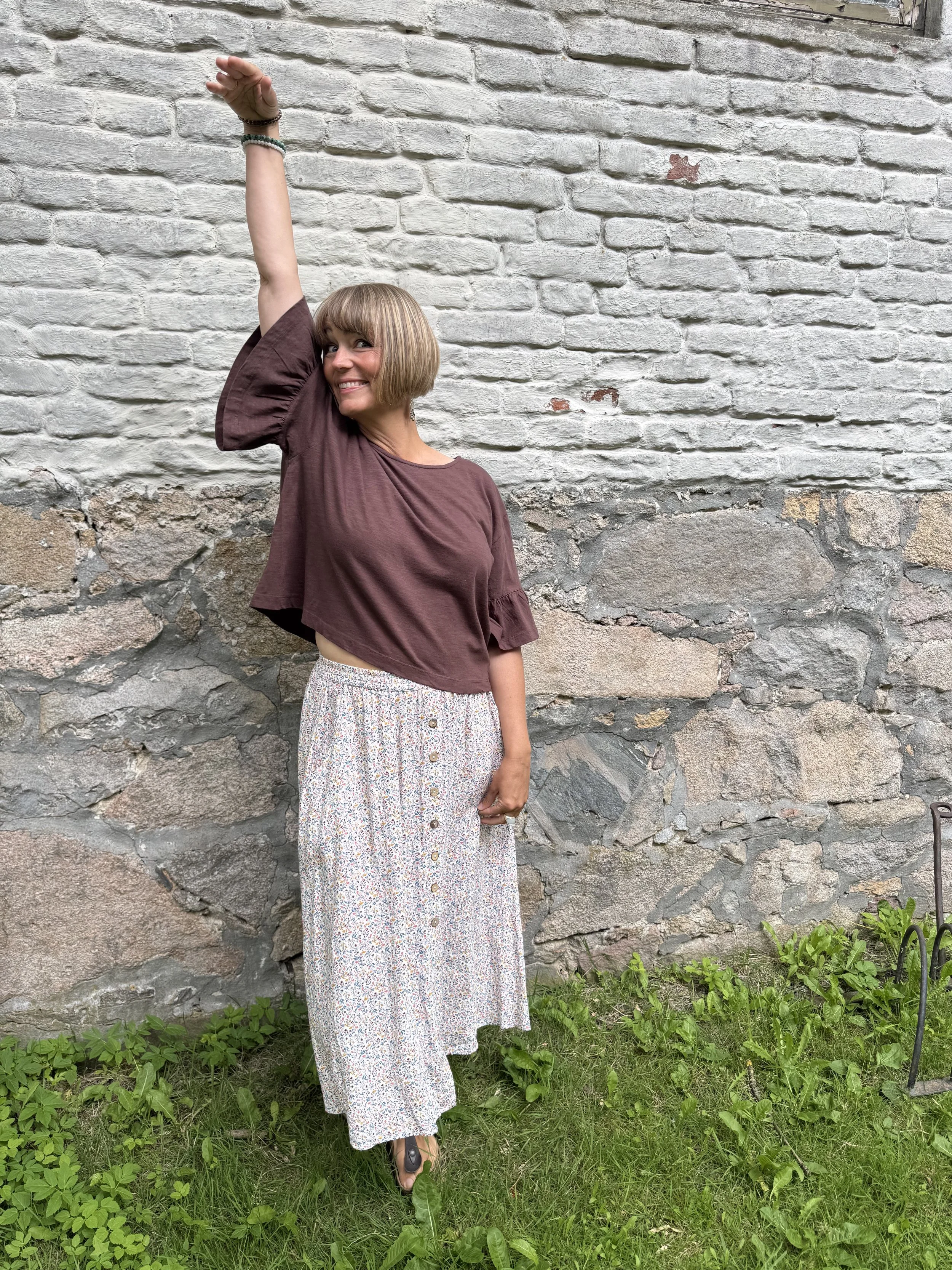 Sister Soul Else T-shirt Brun Alva Skjørt Meadow Print .jpeg