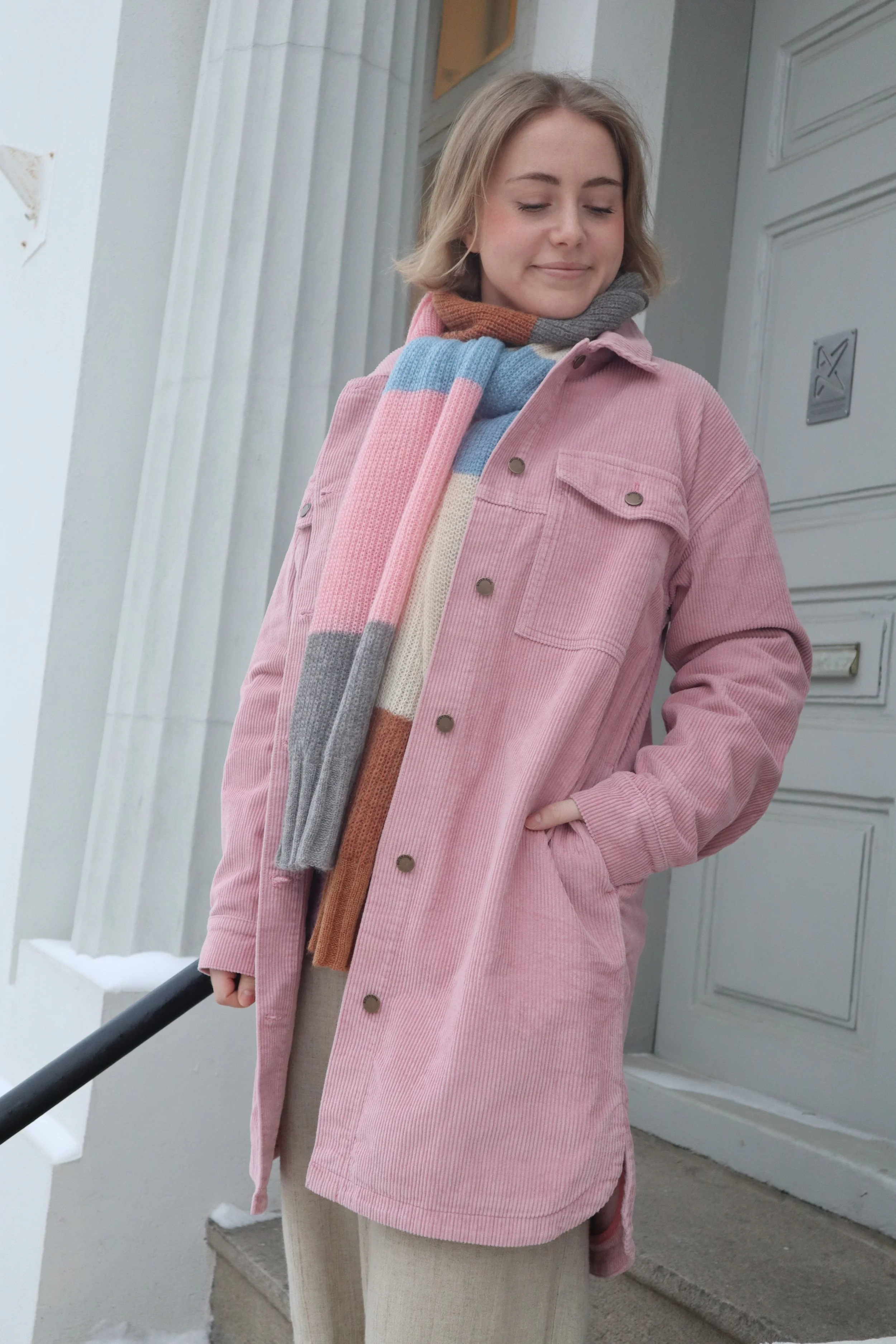 Anna Cordjakke rosa.JPG