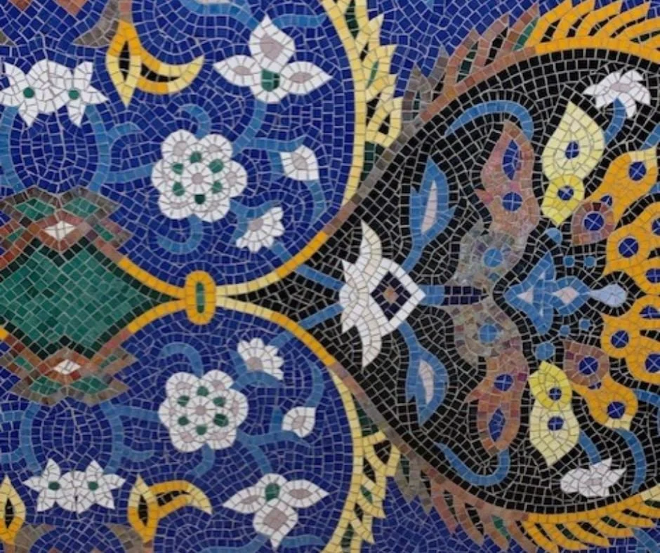 This stunning tile is part of the incredible collection at the @arabamericanmuseum, which is just down the street from Fair Lane.
ㅤ
Recently, members of the #FairLane team had the opportunity to tour this educational, interactive, and truly inspiring