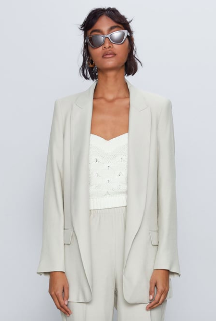 I just discovered THE best possible lockdown outfit for working from home
