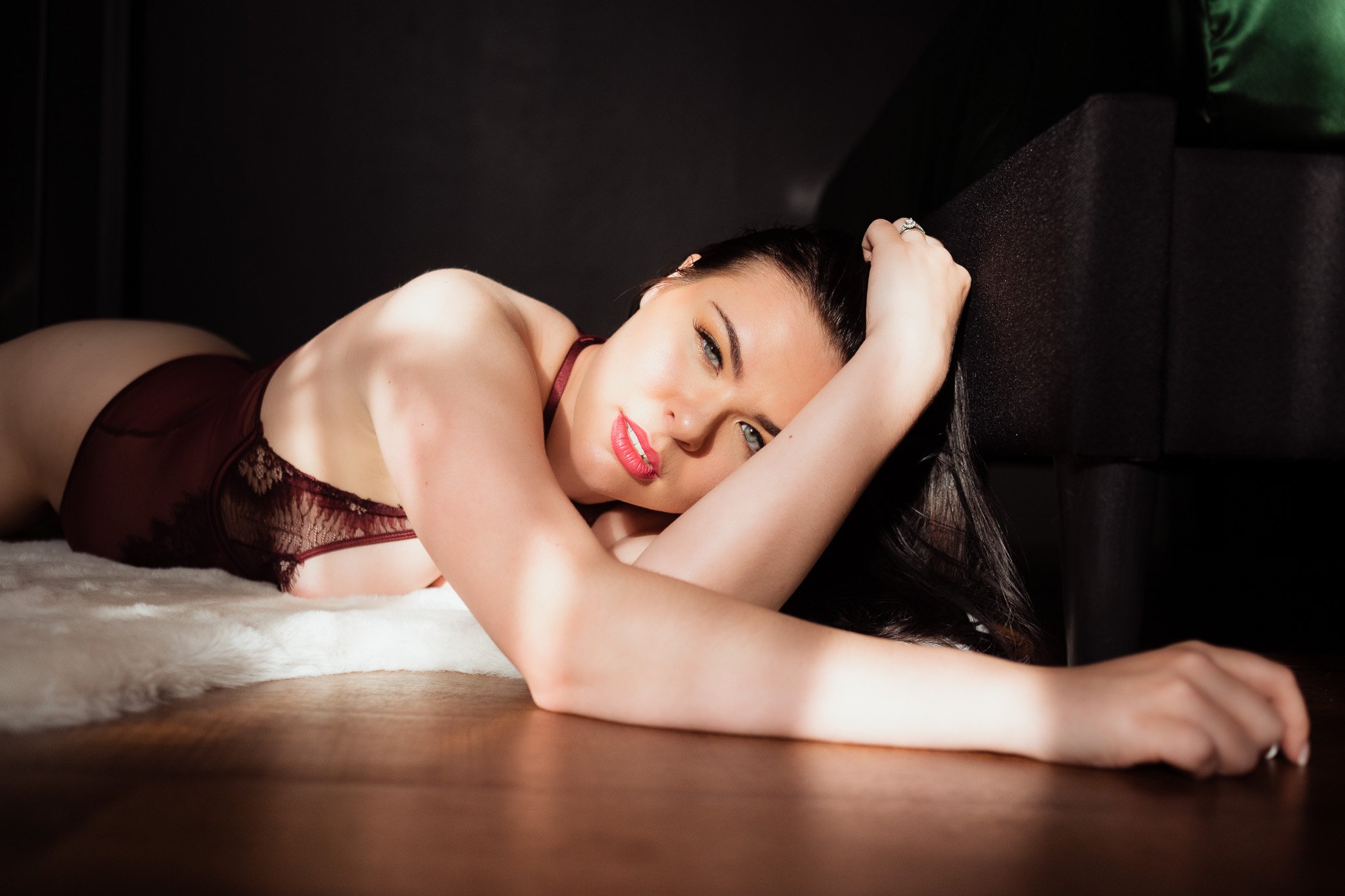 Boudoir Pose Ideas on Floor