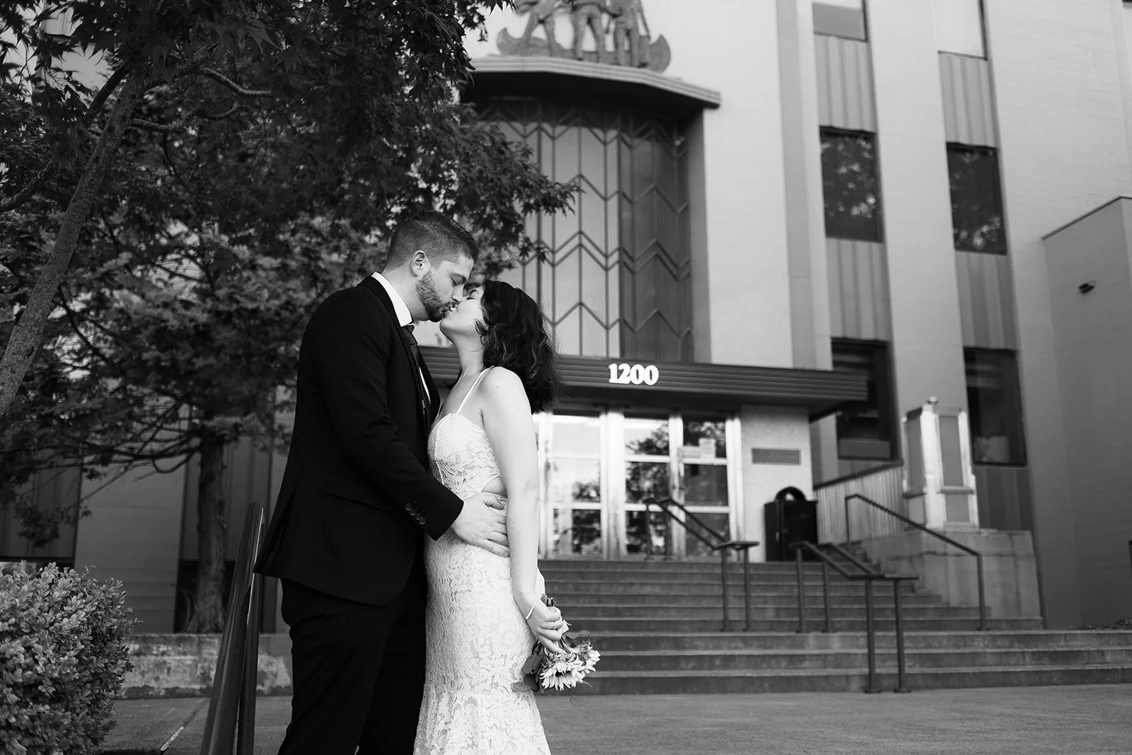 How to Get Married at the Clark County Courthouse - Vancouver, WA