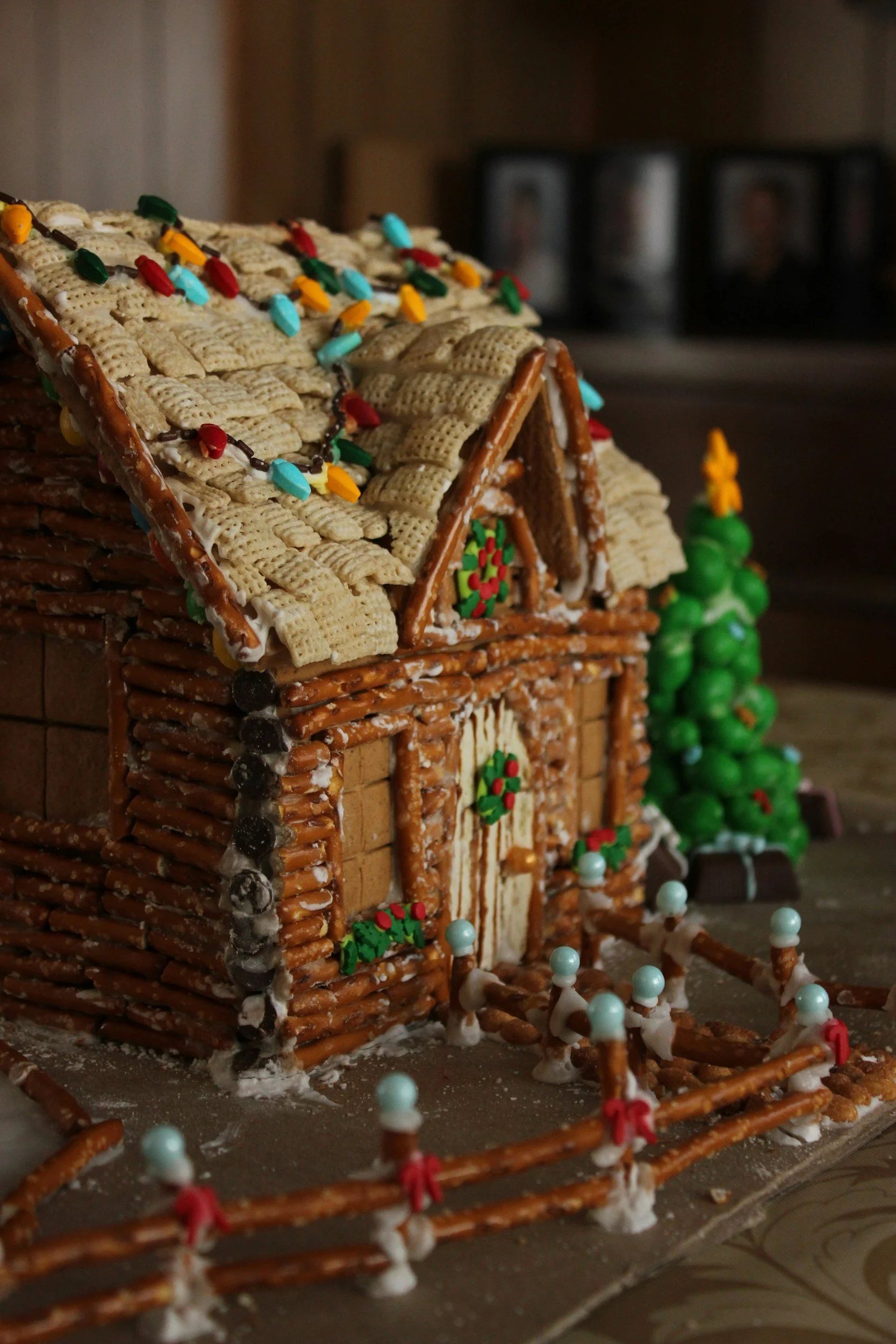 Graham Cracker Cabins for Kids