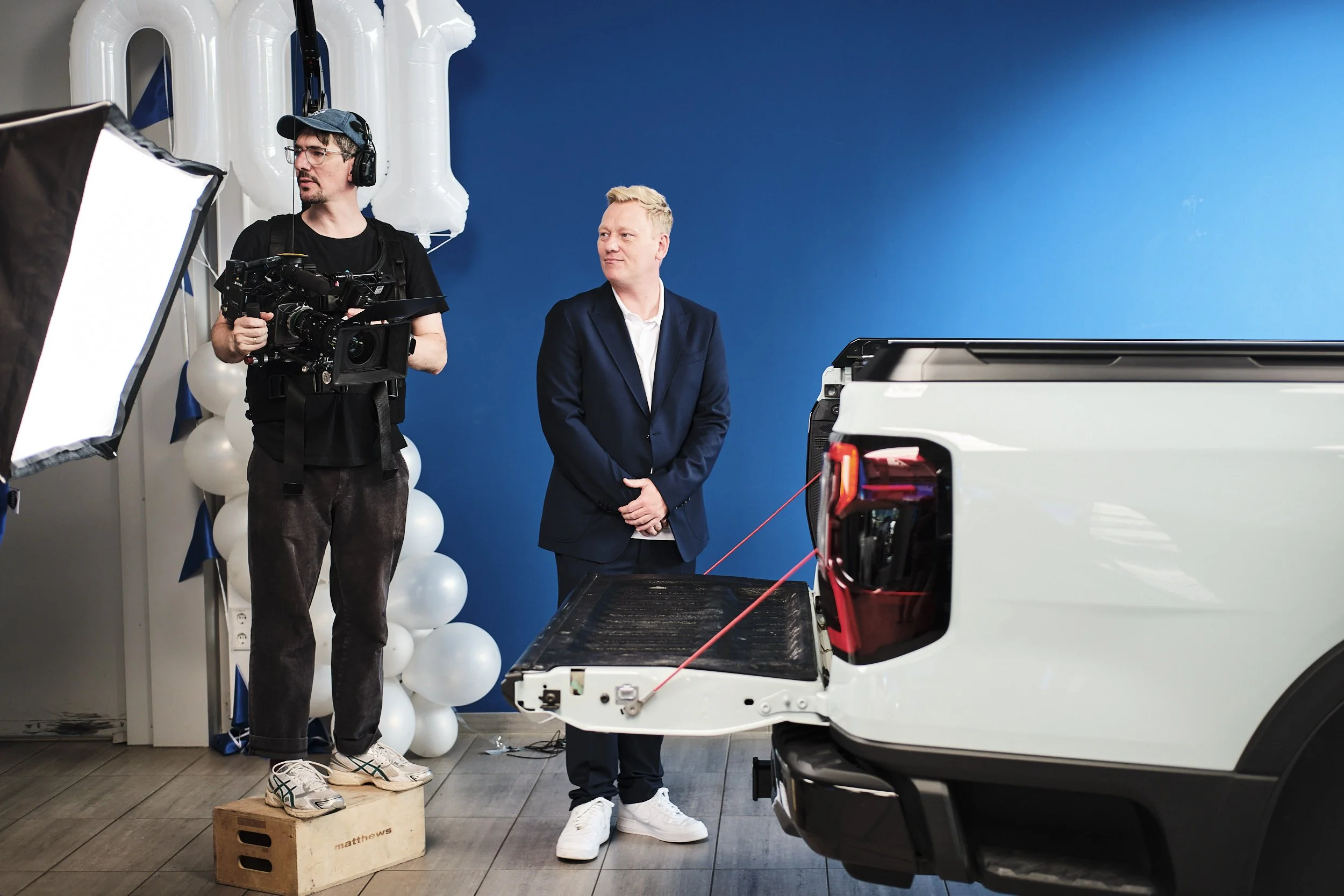 Oliver_Vonberg_100J_FORD_KNOSSI_BTS_021.jpg