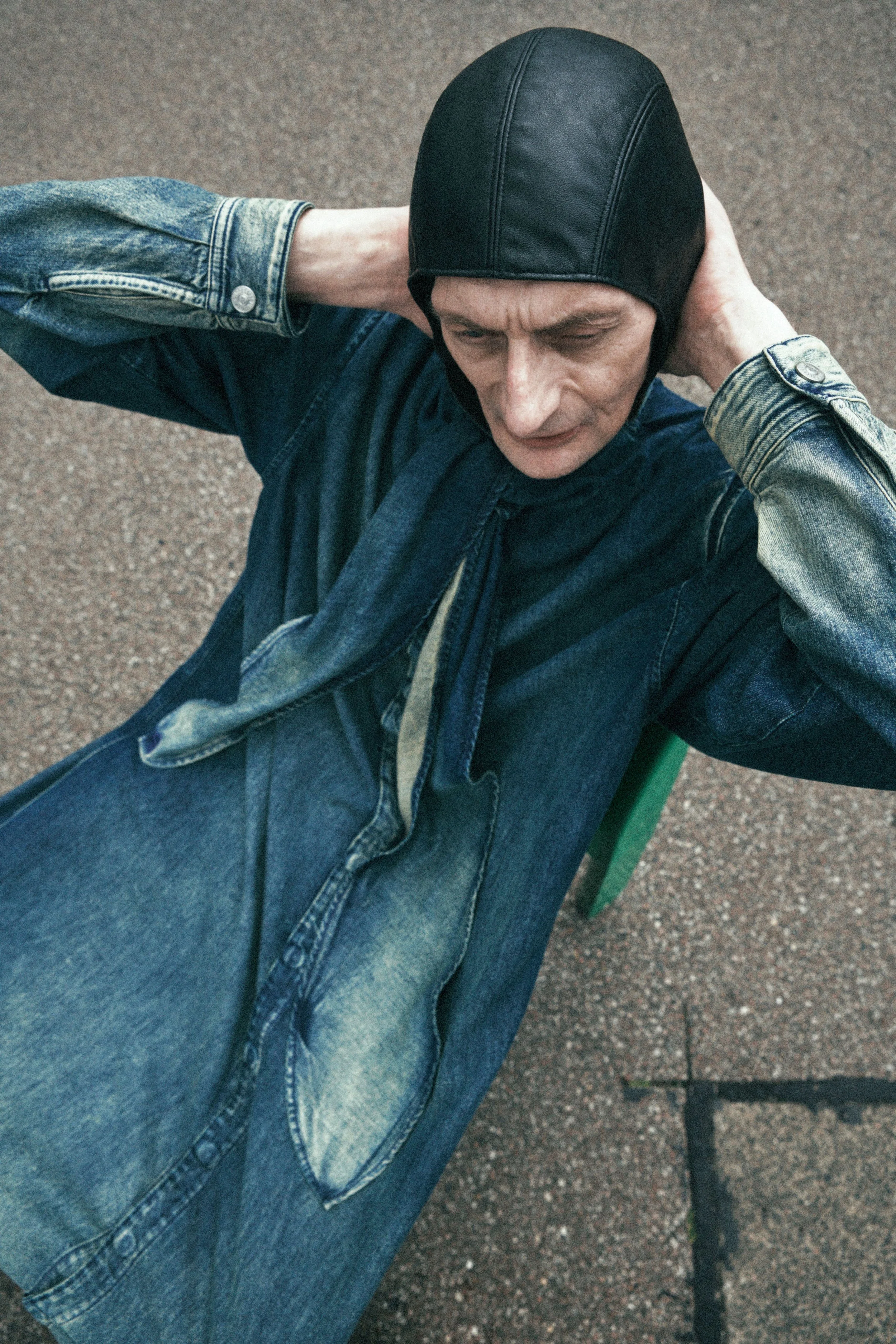 20250712_BLANK_07_Steve_garage_5069_LOOK_LOOK_web.jpg