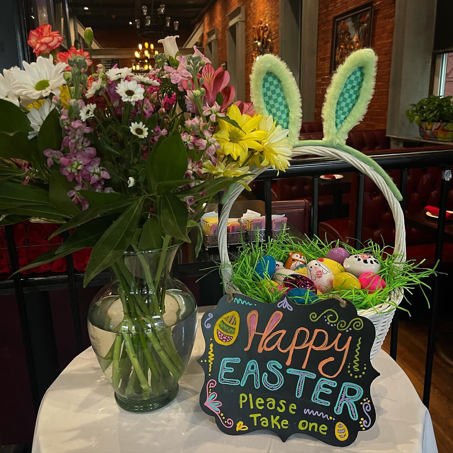 Happy Easter Sunday everyone! 

We will be open today 8 am - 3 pm! 💐🐣

#elmejorcafemckinney #elmejorcafe #coffeemckinney #dfwcoffee #dfwlatte #coffeeshopsmckinney #coffeeshopdfw #coffeebarmckinney