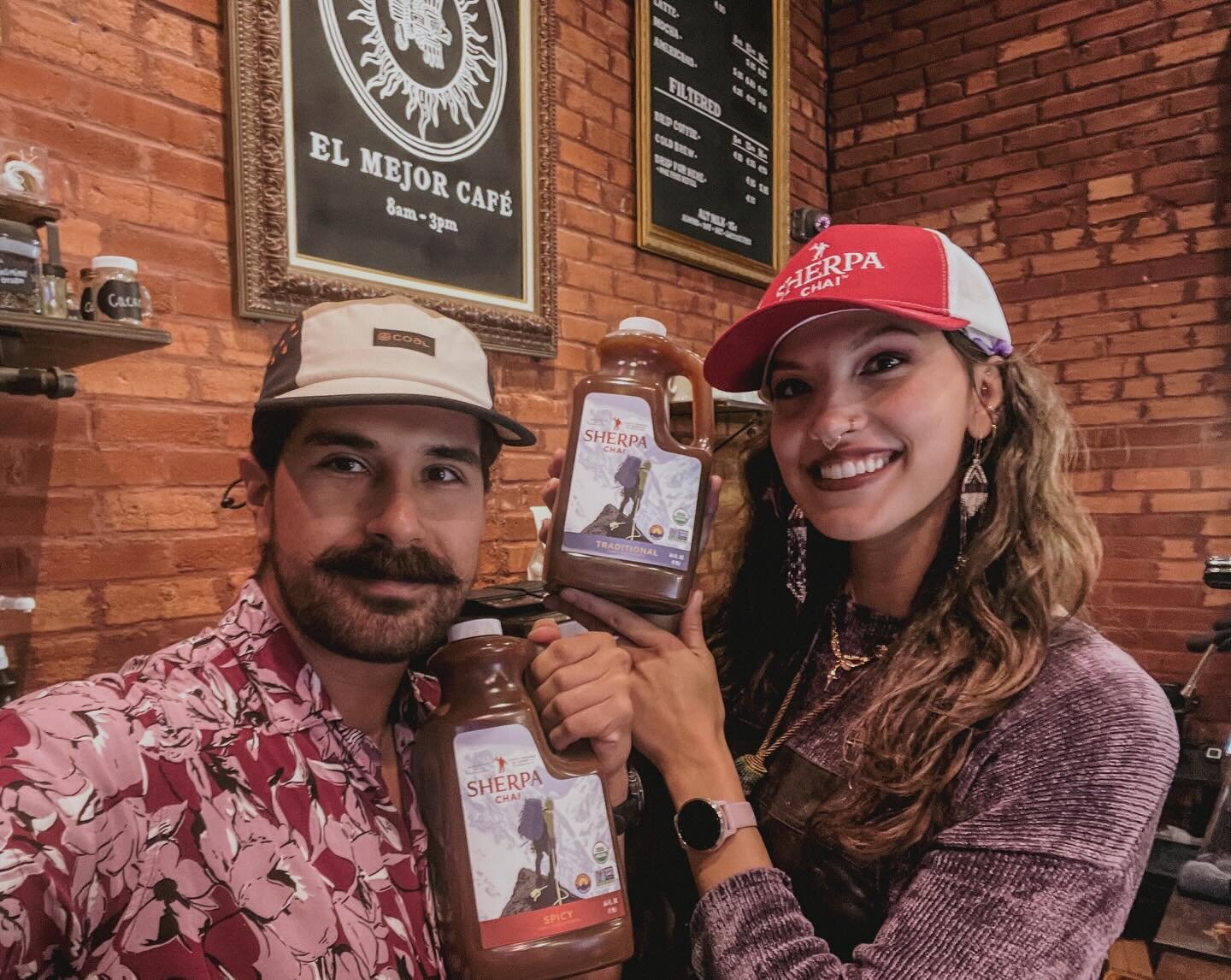 Thanks @sherpachai for coming down to Texas and hooking us up with some Sherpa Swag! Sherpa Chai is by far our favorite chai. Spicy or Traditional, you can&rsquo;t go wrong 🫖

#sherpachai #colorado #elmejorcafe #dfwcoffee #downtownmckinneytx