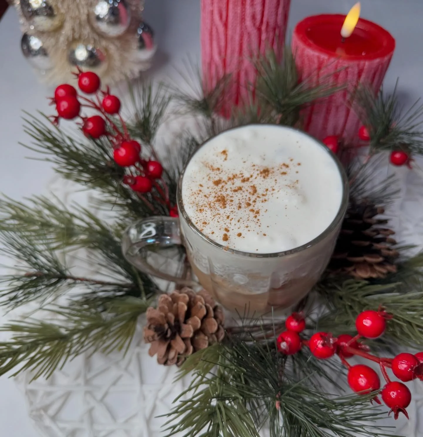 Run, run as fast as you can… 🍪🧸
Gingerbread Chai Fog — traditional or spicy chai topped with gingerbread cold foam 🤍
#elmejorcafe #downtownmckinney #gingerbread #mckinneycoffee