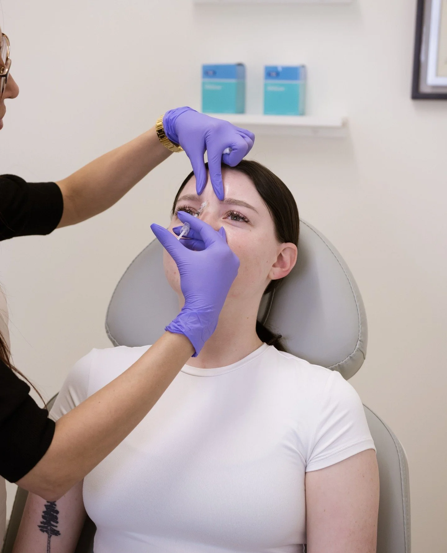 Clean, intentional marketing for our client @performanceskinlab  showcasing their advanced treatments and expertise in a way that reflects the same quality and care they bring to every service. ⁠
⁠
Thoughtful visuals and clear messaging help their au