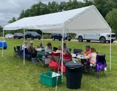 Picnic 2.jpg