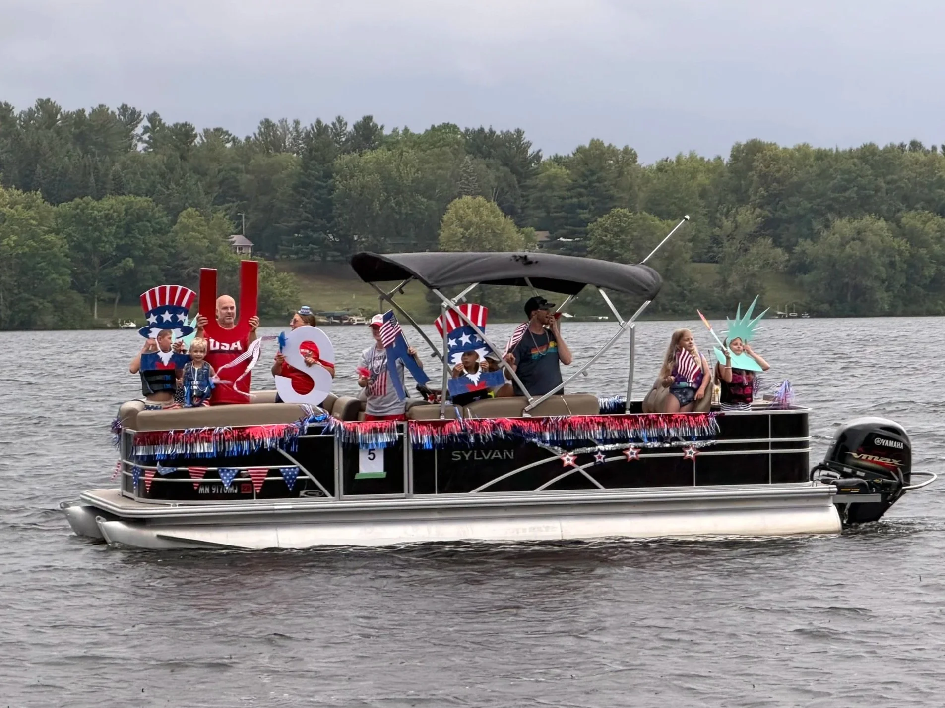 1st Place - Freedom Floaters - The Schaff Family