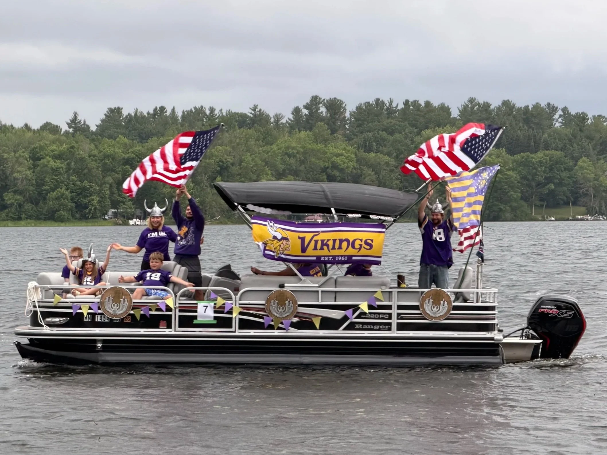 2nd Place - Vikings SKOL!- The Neice Family
