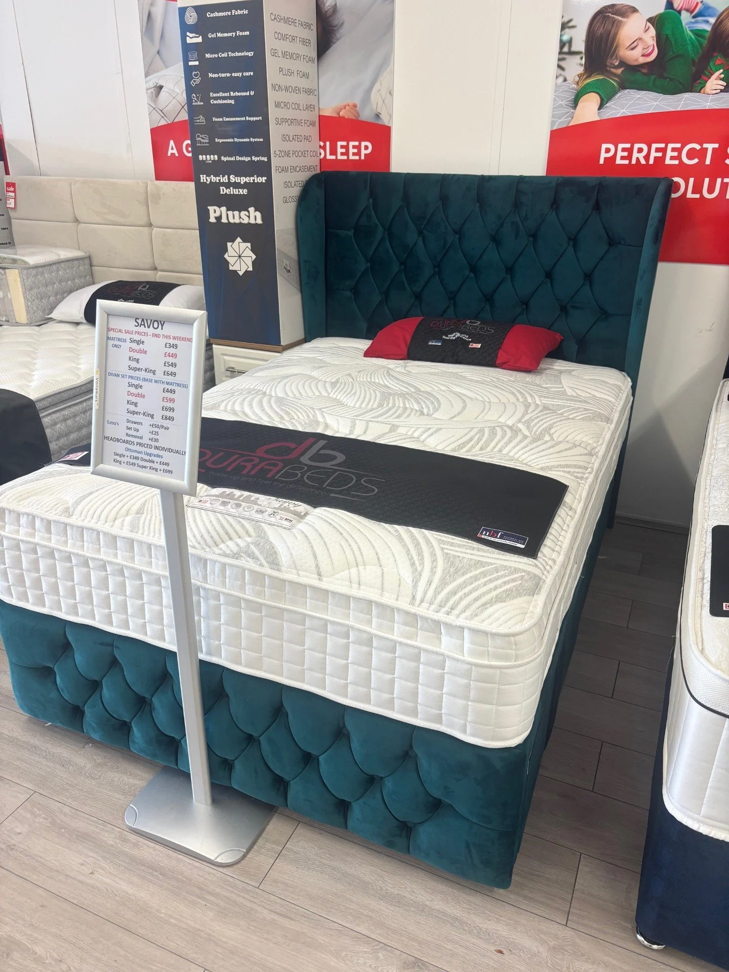 4ft 6" Bella Bedframe (2 Drawer) Inc Footboard and Winged Headboard with Savoy Mattress