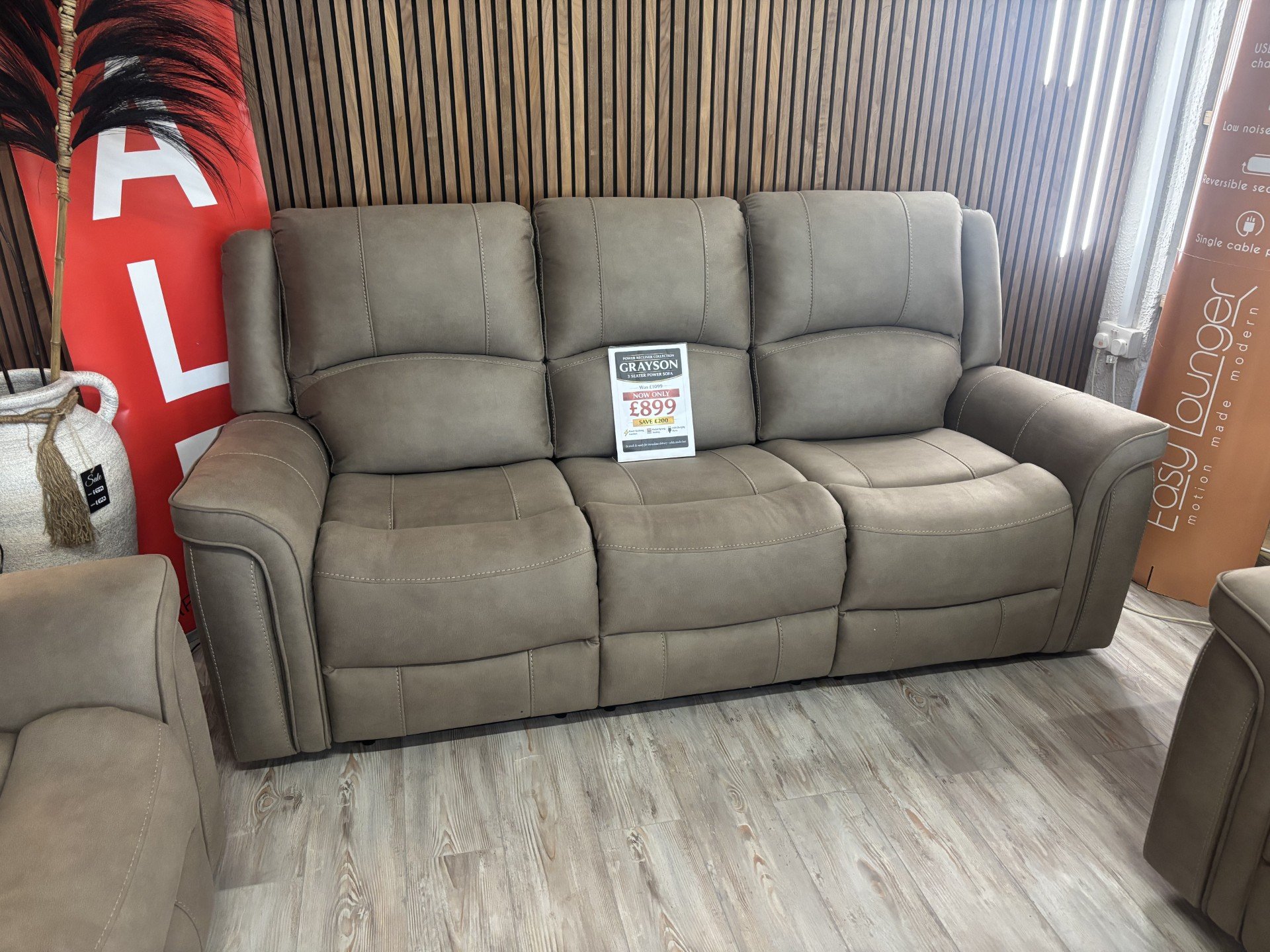 Grayson 3 Seater Power in Taupe