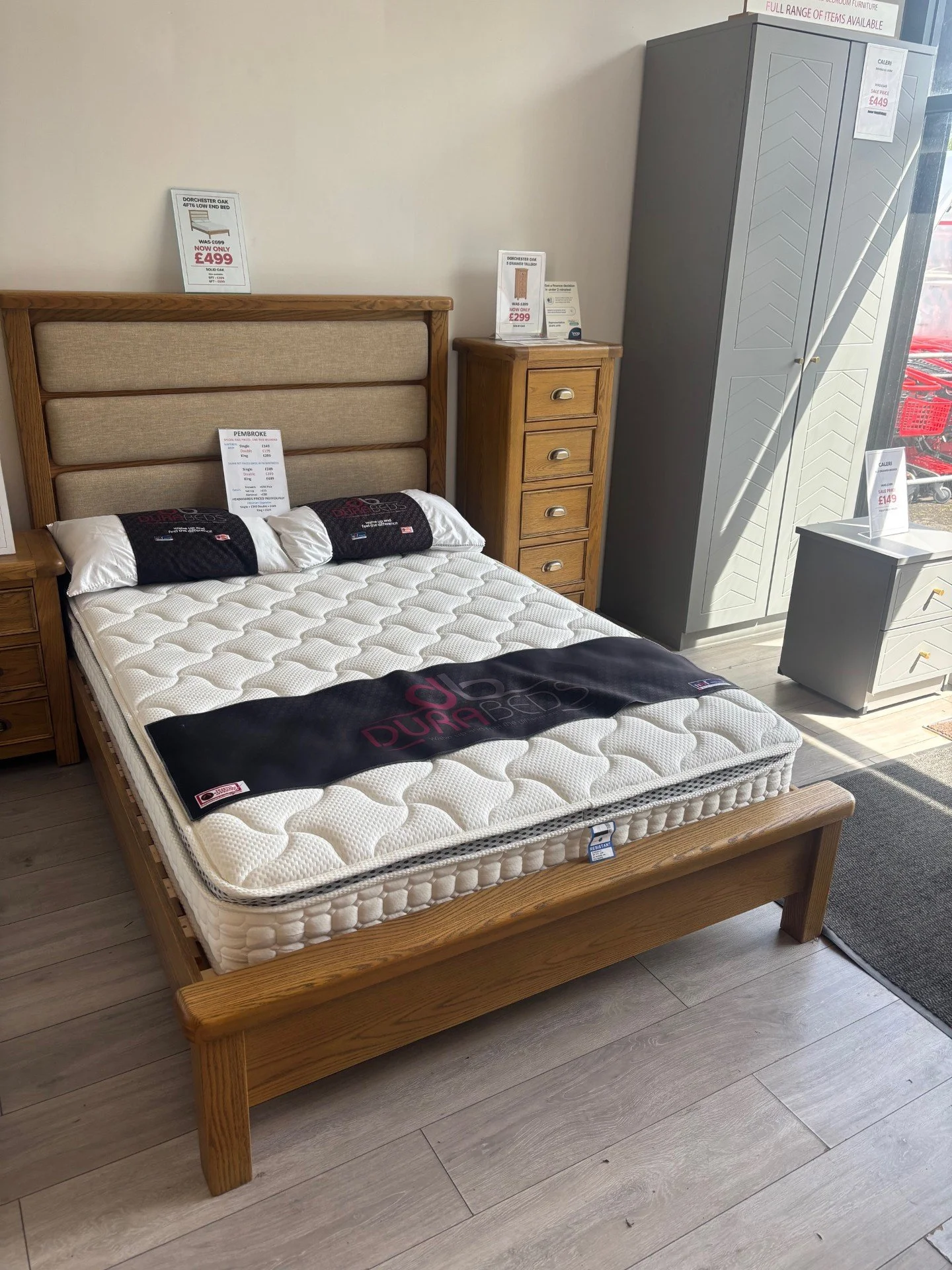 4ft 6" Dorchester Wooden Bedframe plus Pembroke Mattress