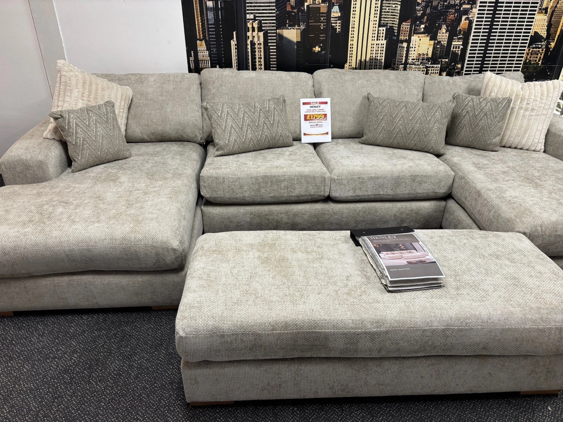 Henley Large U Shape Corner Group with Stool in Stone