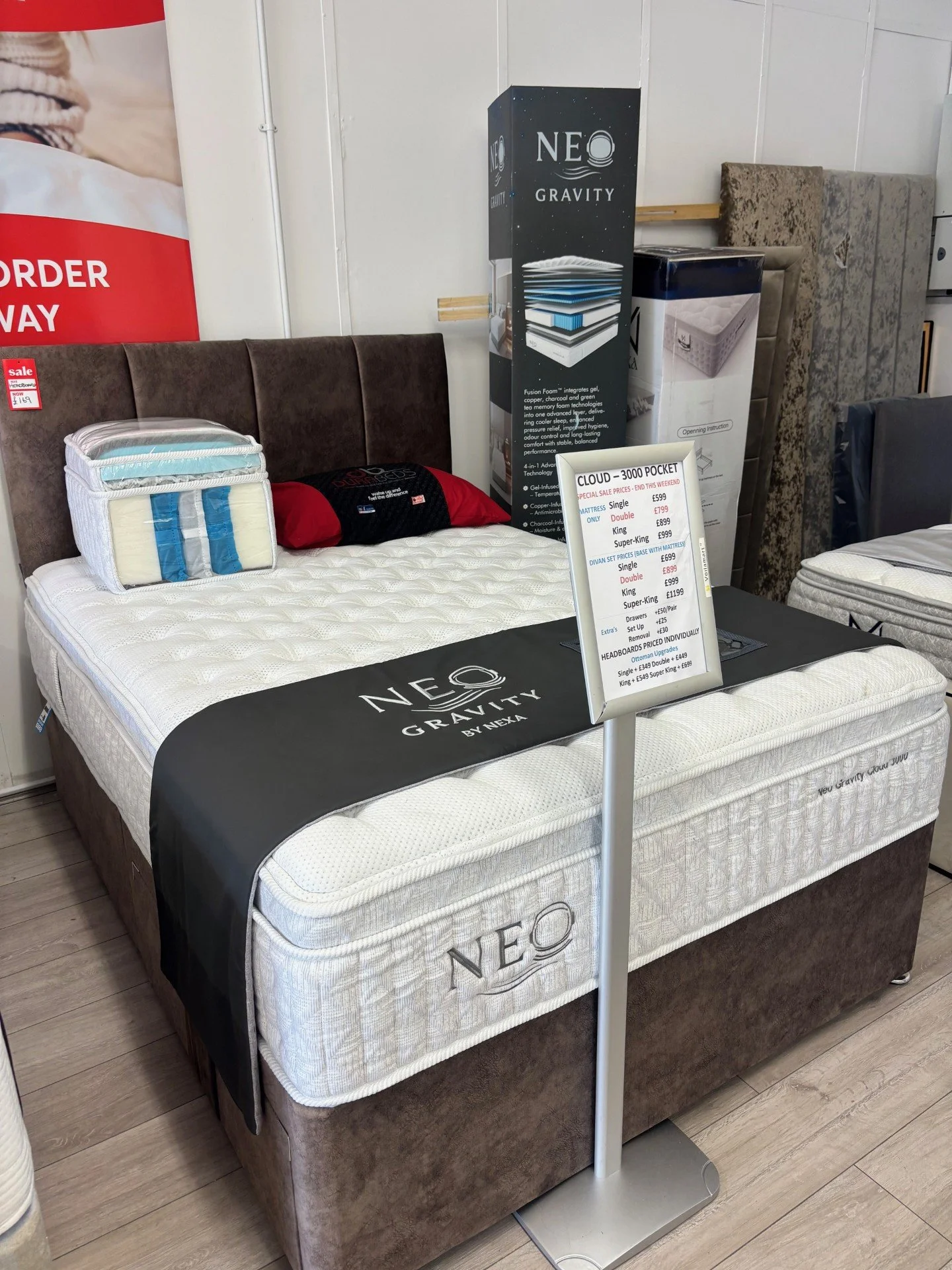 4ft 6" Neo Gravity 3000 2 Drawer Divan Set with Opera Headboard