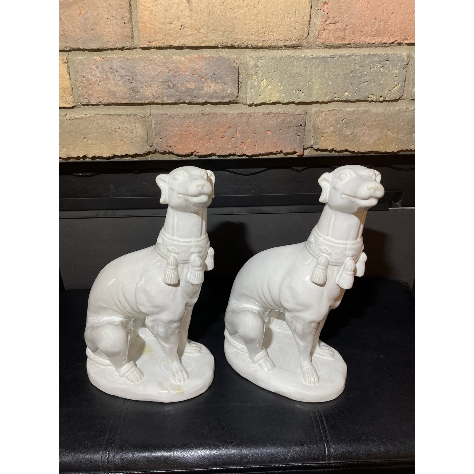vintage-english-whippet-dog-figurines-a-pair-0282.jpg