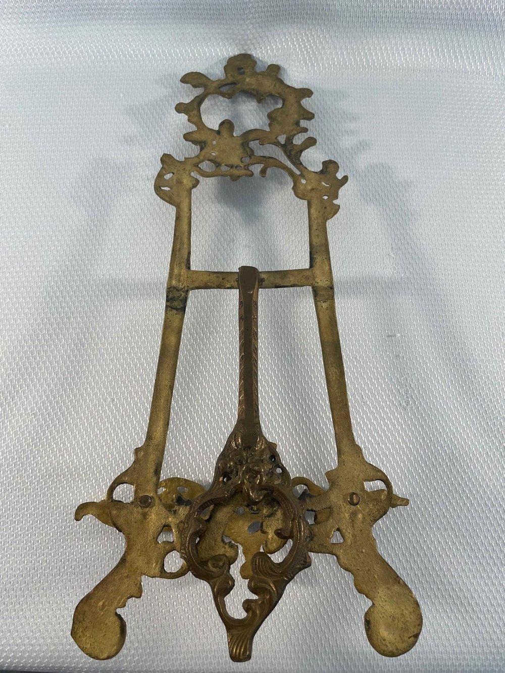 Vintage Baroque Brass Table Top Easel.