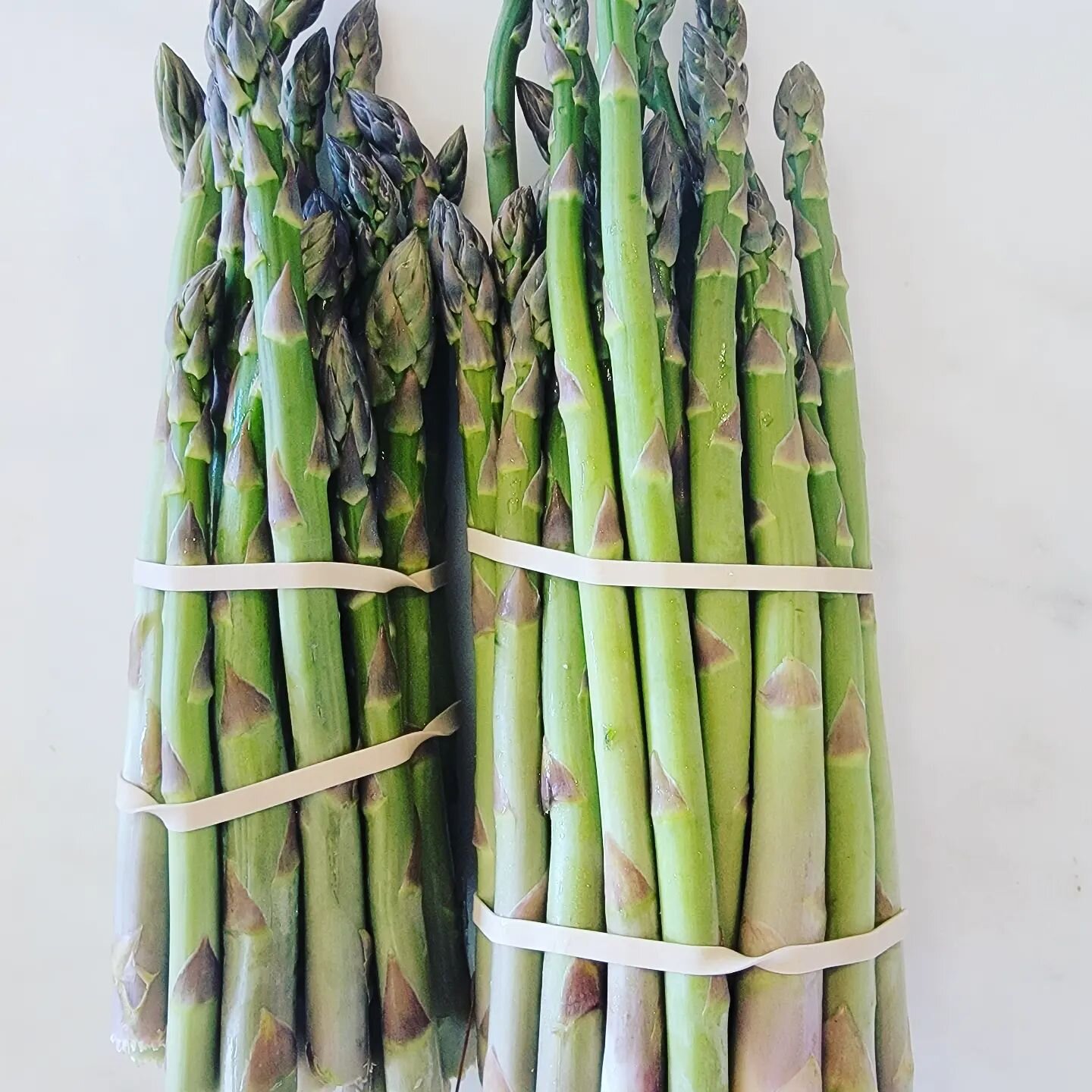 Local Produce! 

First we had Spinach, Now Asparagus... 

#local
#spring
#supportlocal