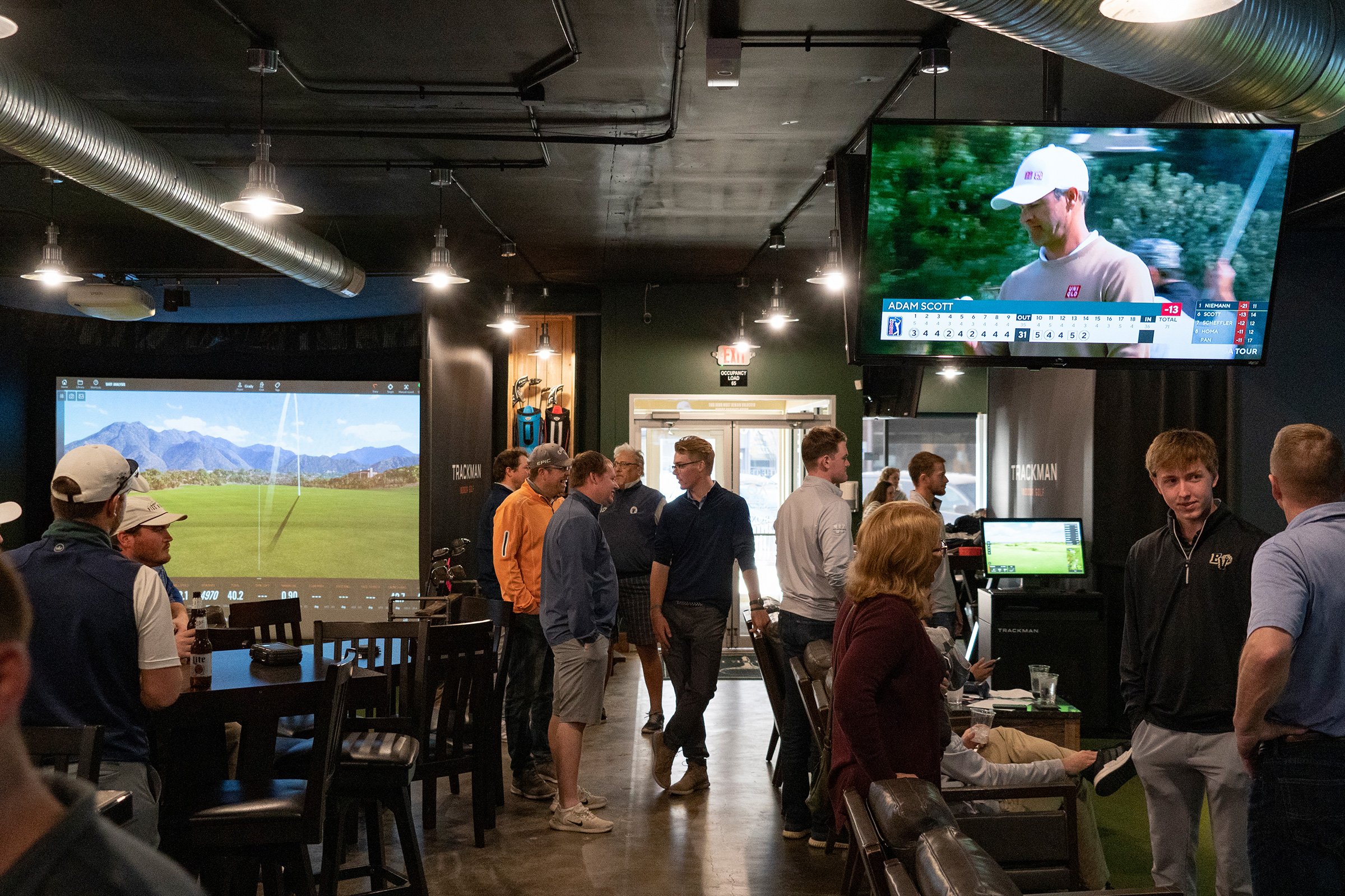 Indoor Golf Course, TBox Indoor Golf and Sports Lounge