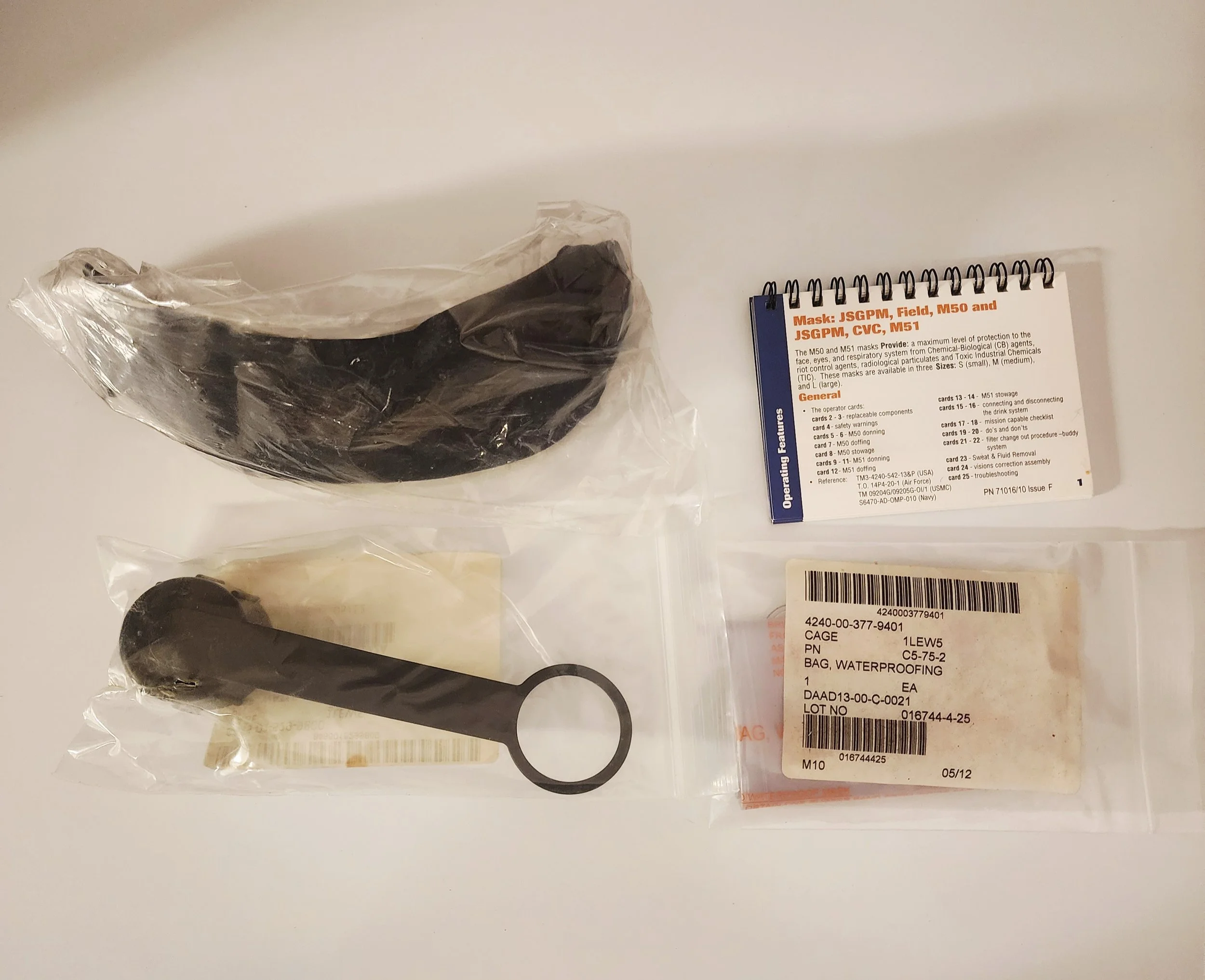 gas mask 004 pic 9.jpg