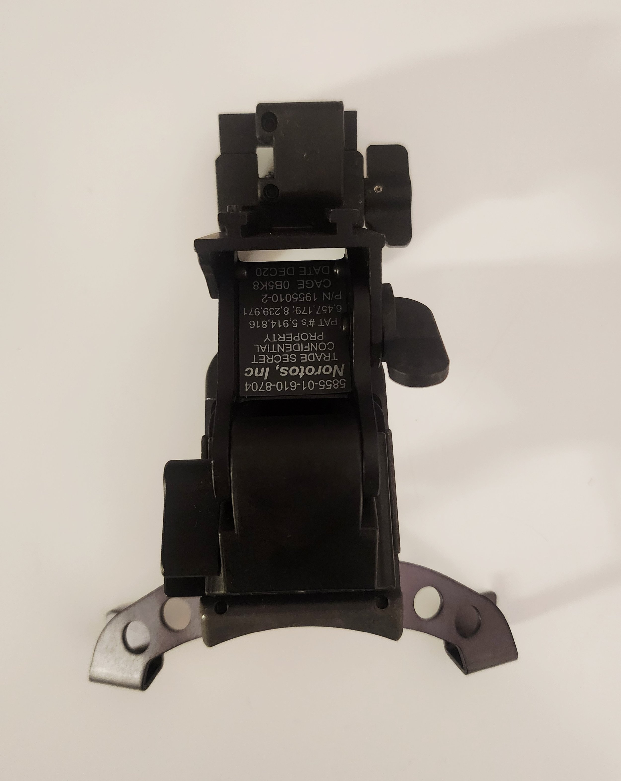 rhino w plate pic 2.jpg