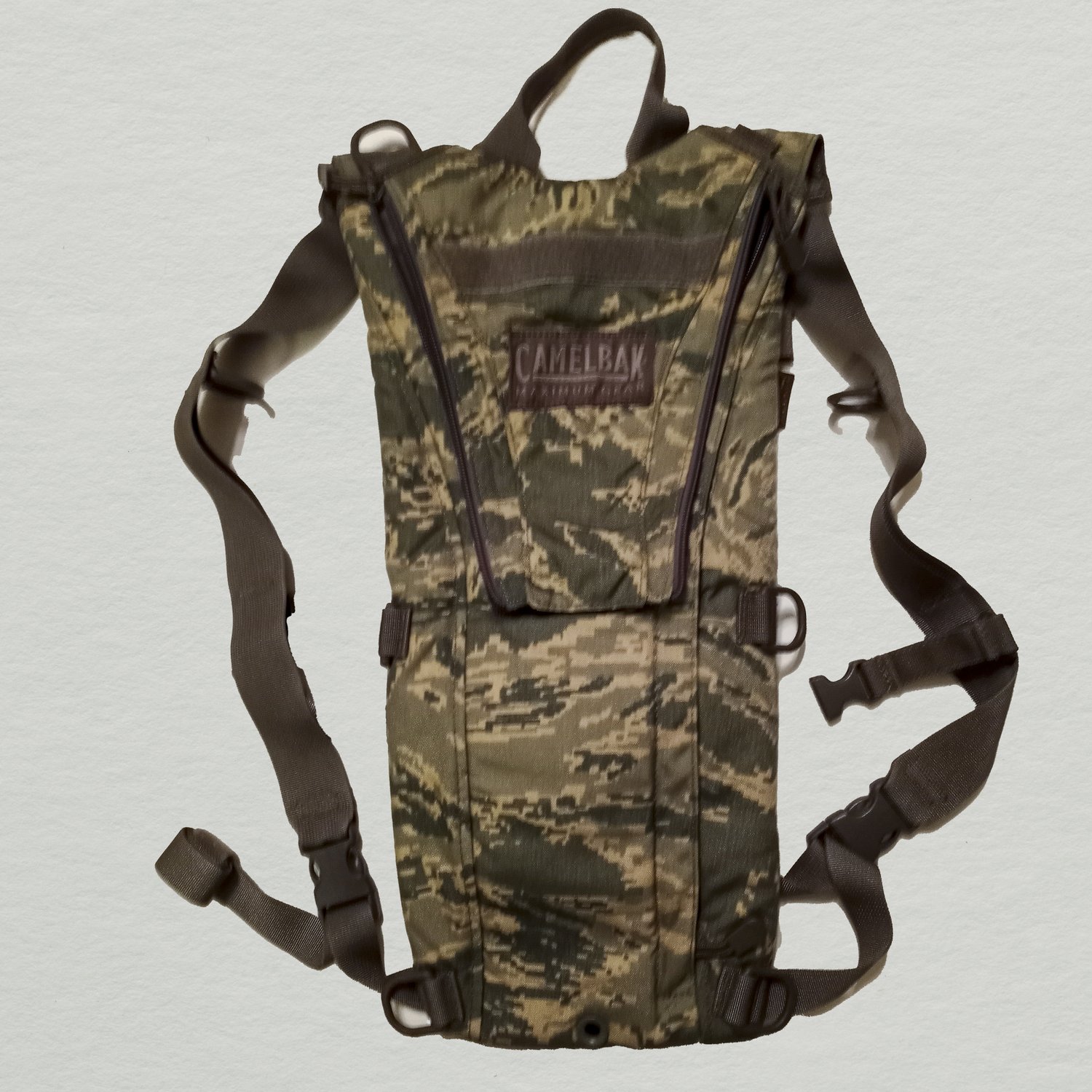 Camelbak Maximum Gear ACU Camo Air Force Pattern Hydration System Carrier Pack No bladder Camel City Supply