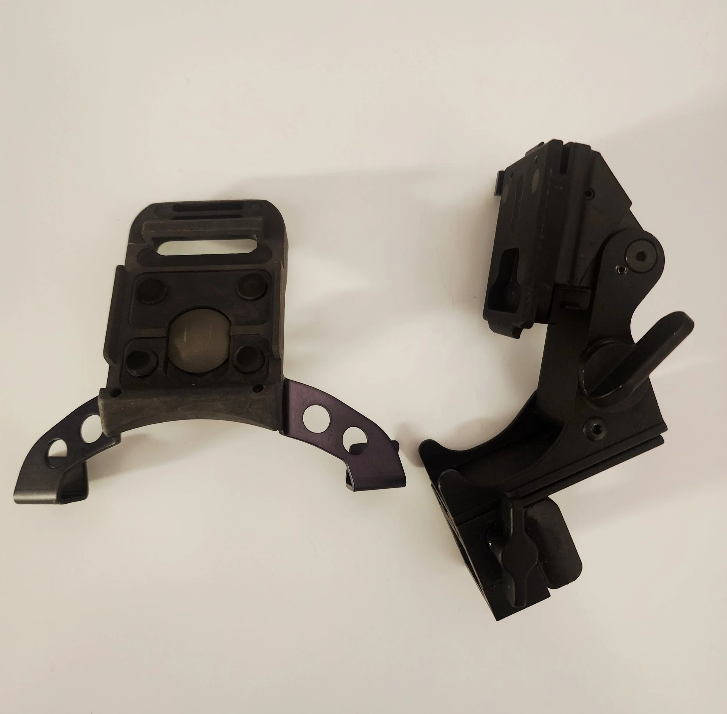 rhino w plate pic 4.jpg