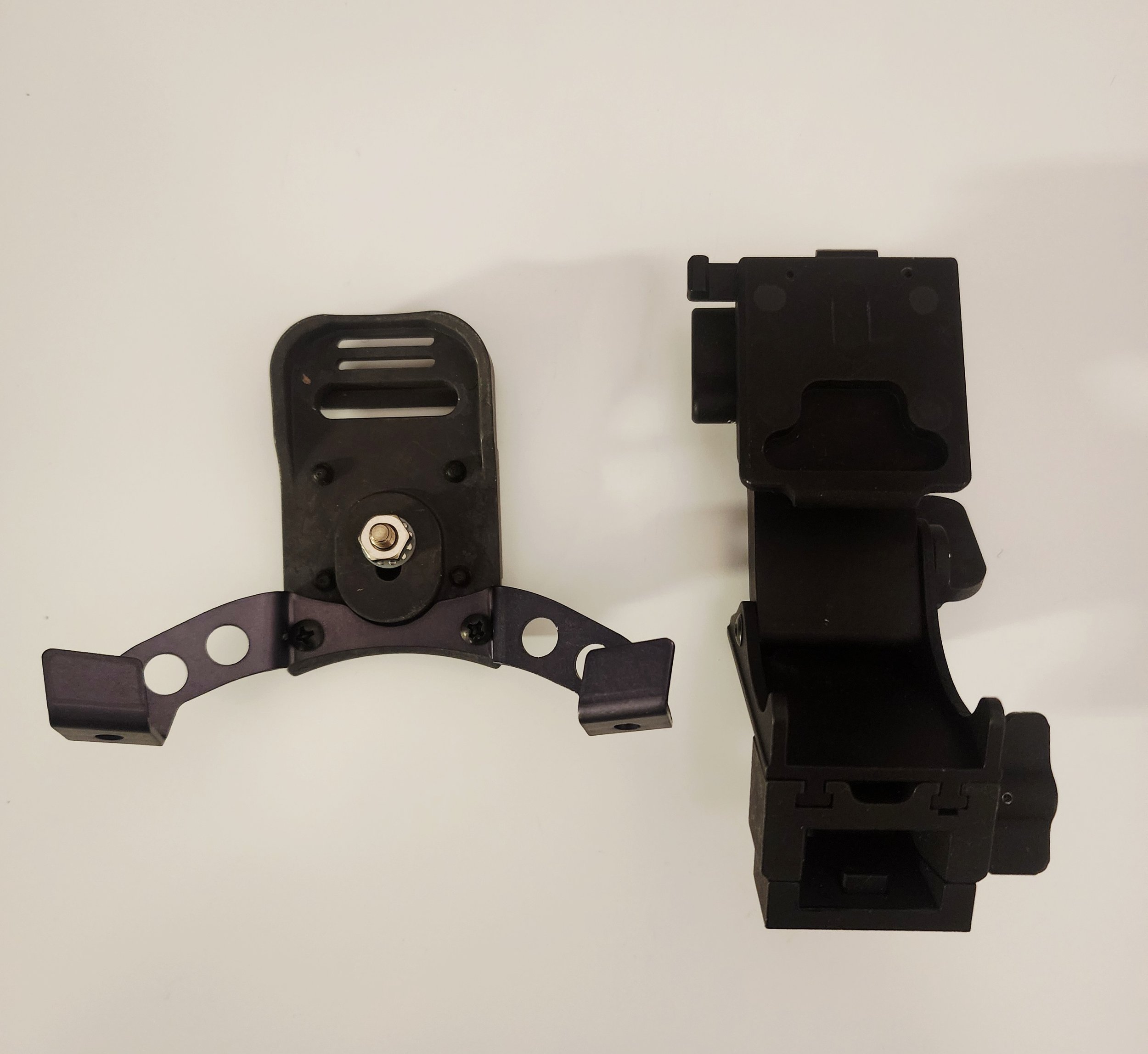 rhino w plate pic 3.jpg