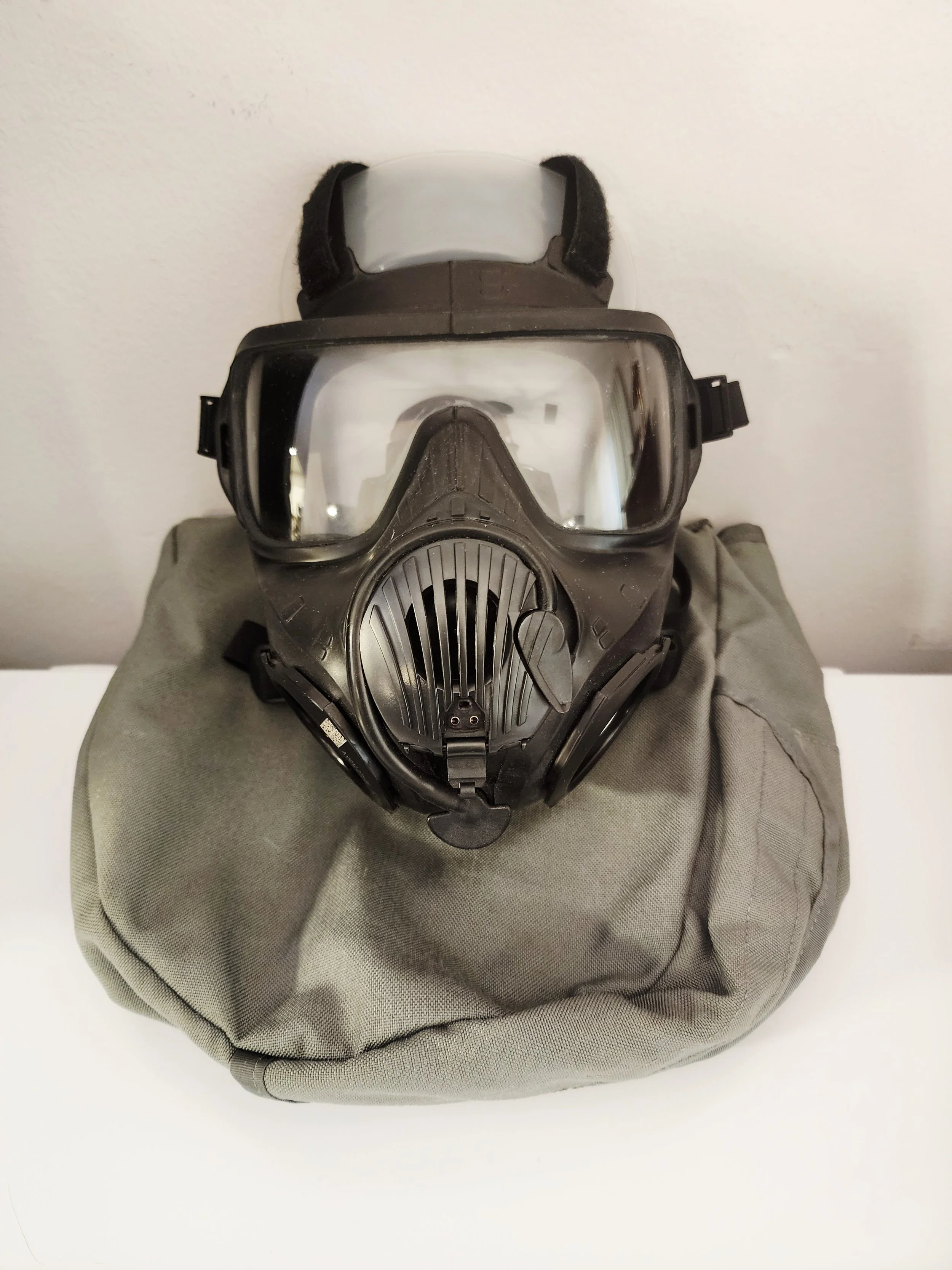 M50 US law-enforcement/Military Gas Mask Filters and Accessories Size Small
