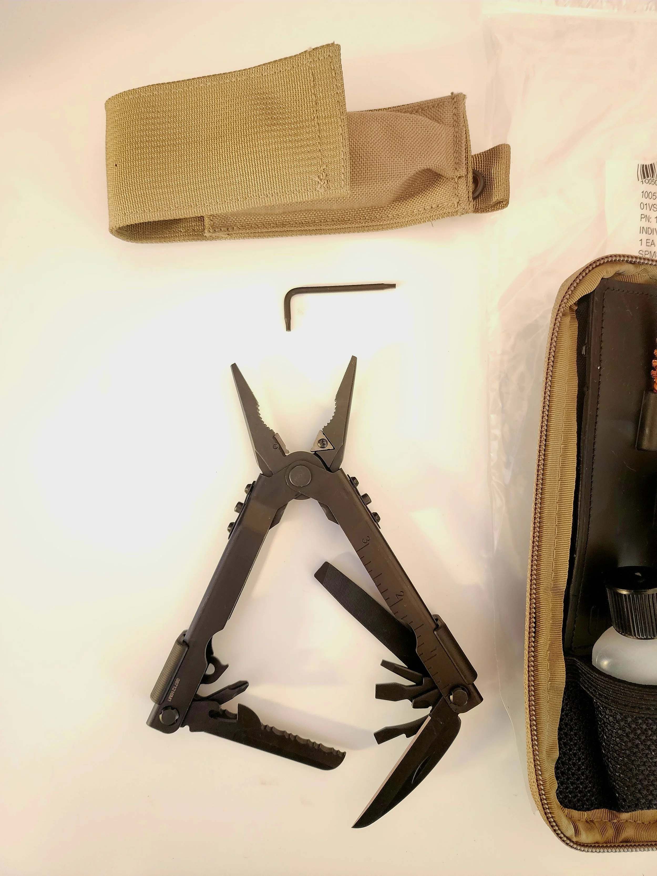 otis cleaning kit pic 3.jpg