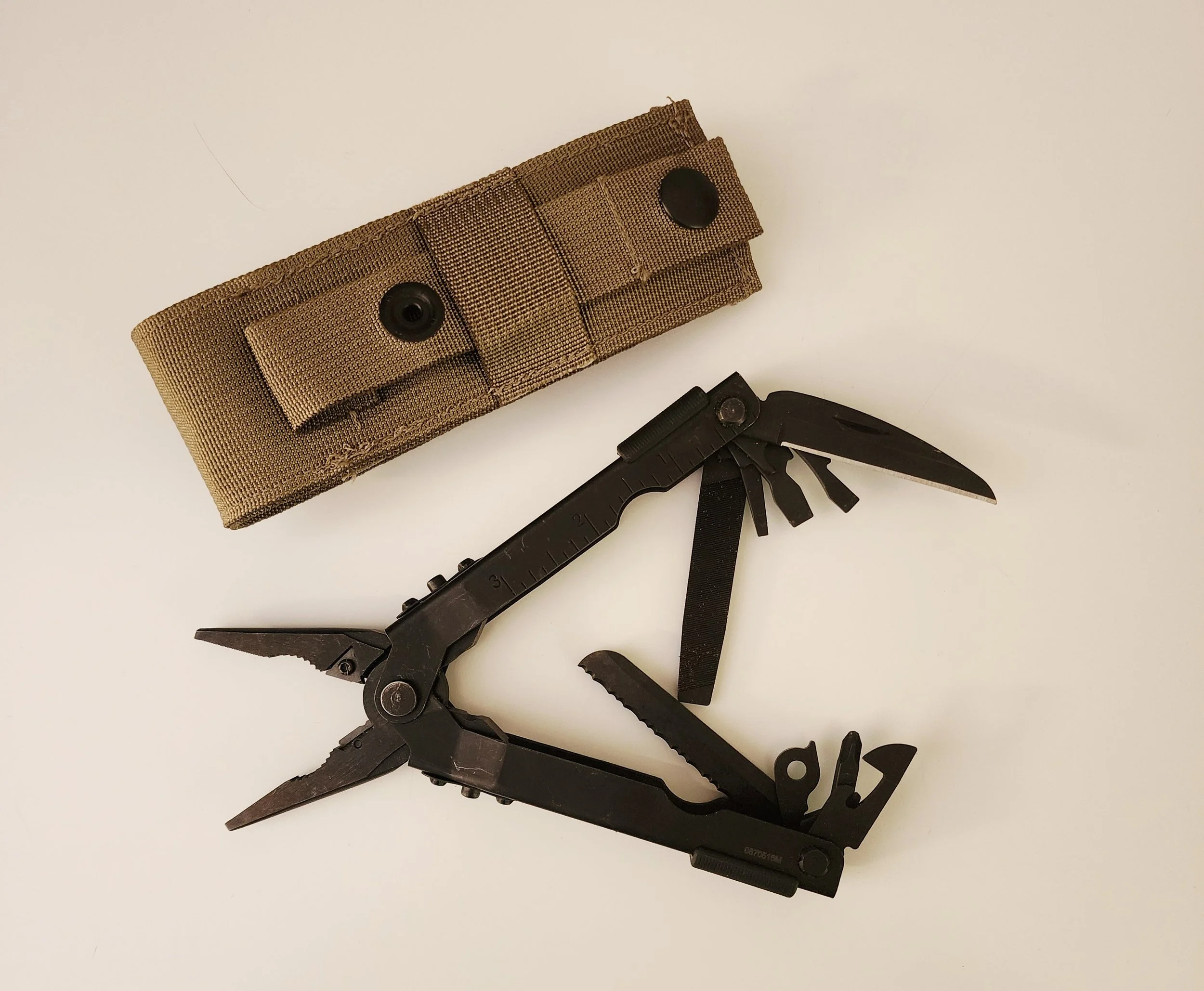 Gerber tool pic 2.jpg