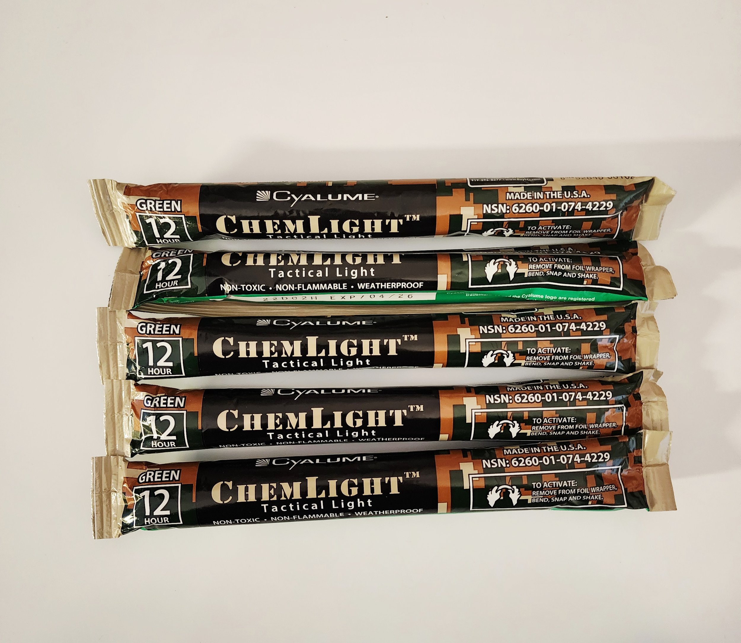 Chemlight Green pic 4.jpg