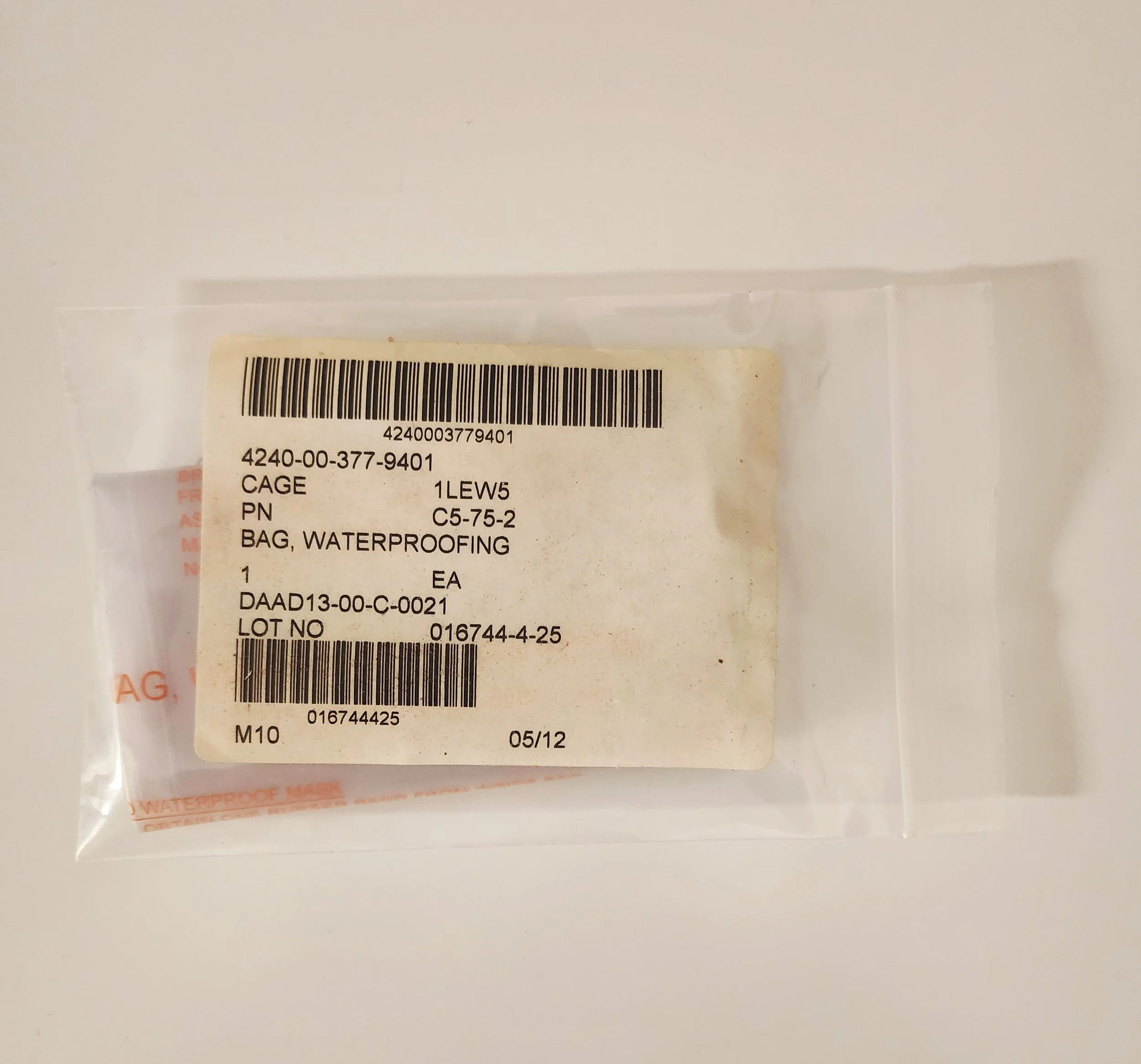 gas mask 004 pic 11.jpg