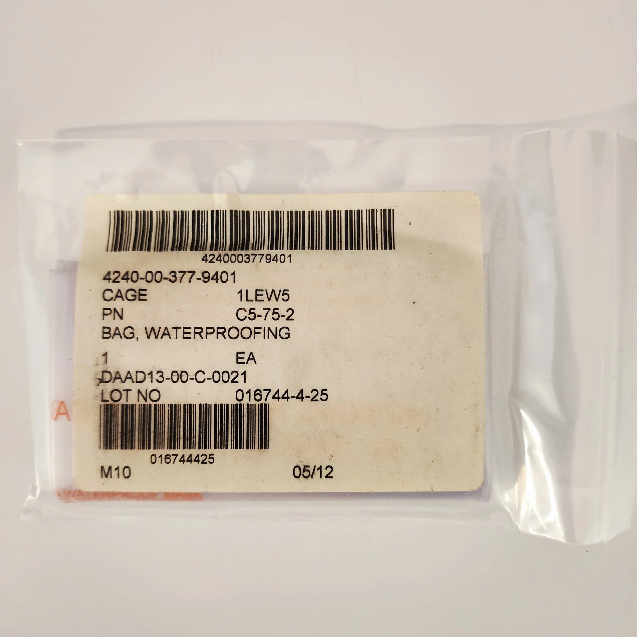 gas mask 005 pic 5.jpg