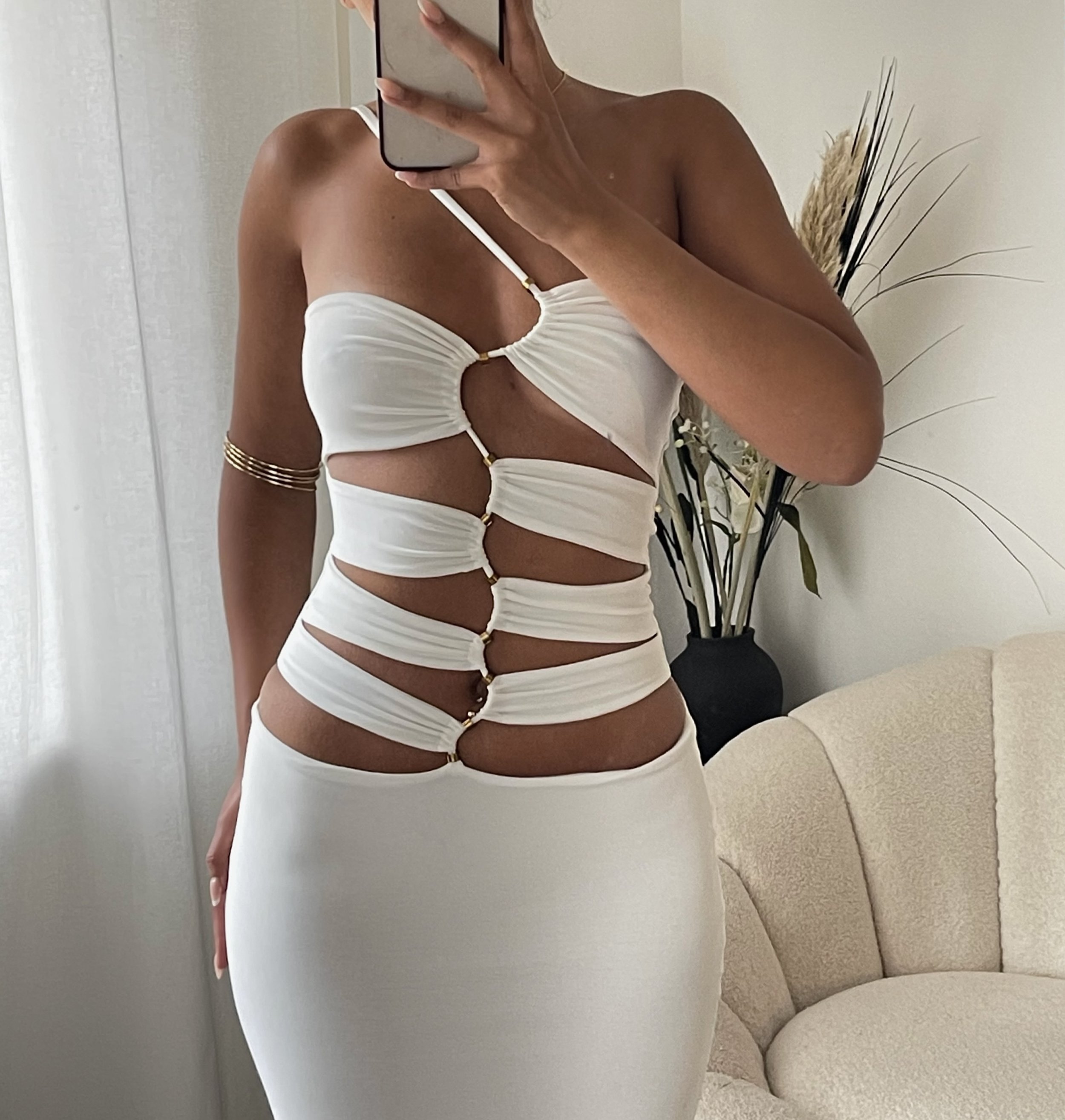 124 -White.jpeg
