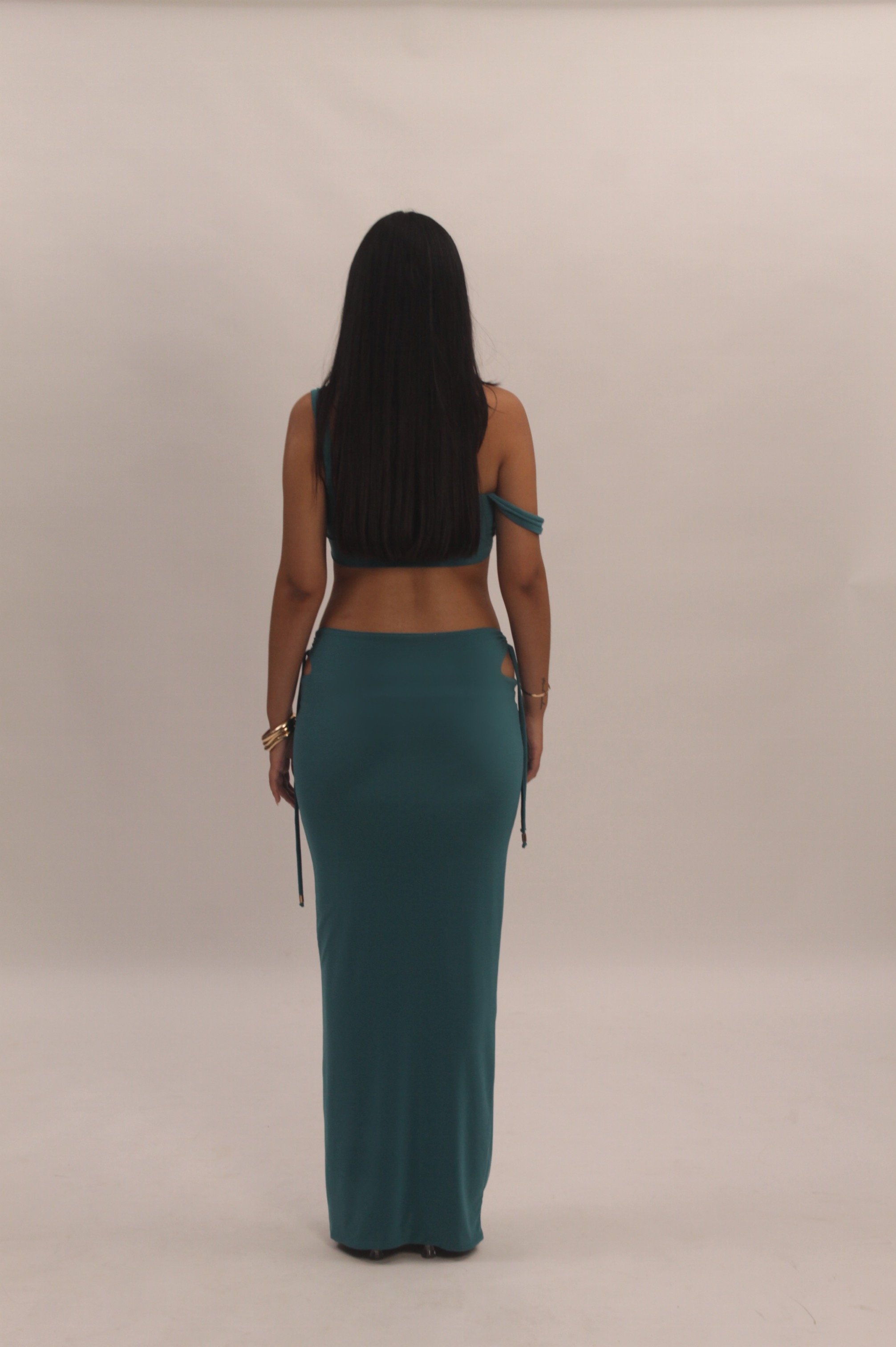 84 -Peacock blue.jpeg