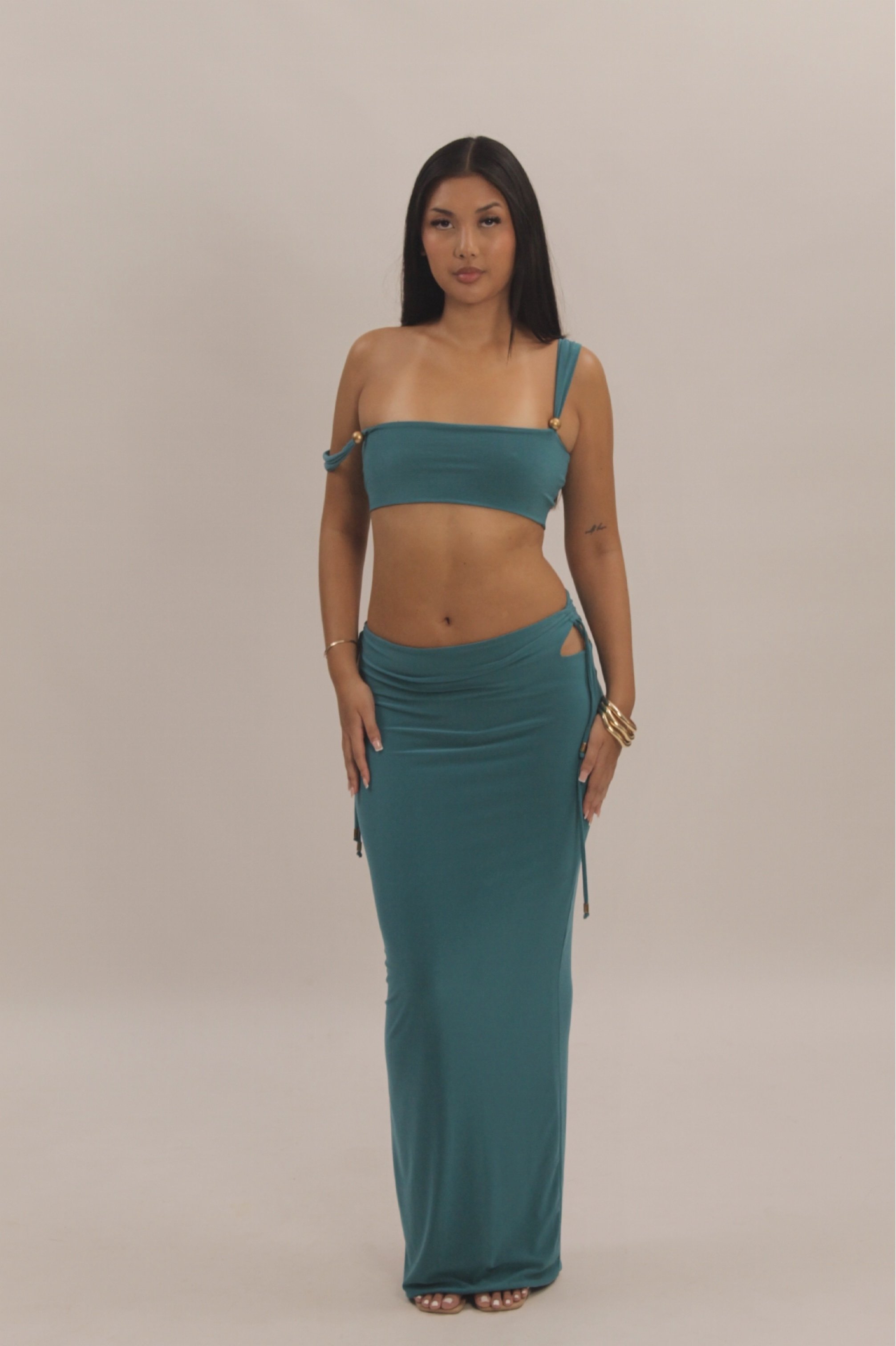 85 -Peacock blue.jpeg